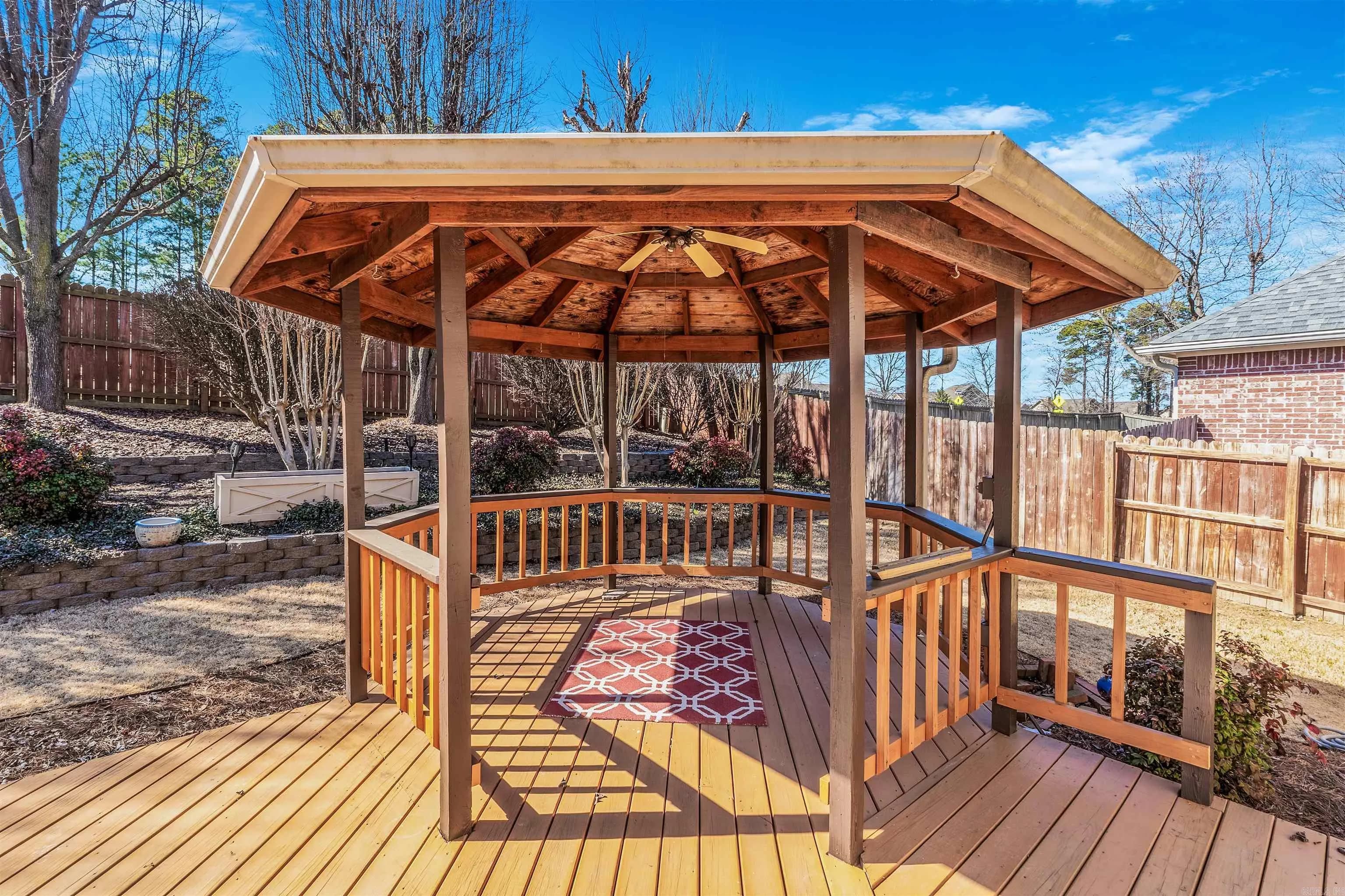 Property at 155  Lily - Image 32