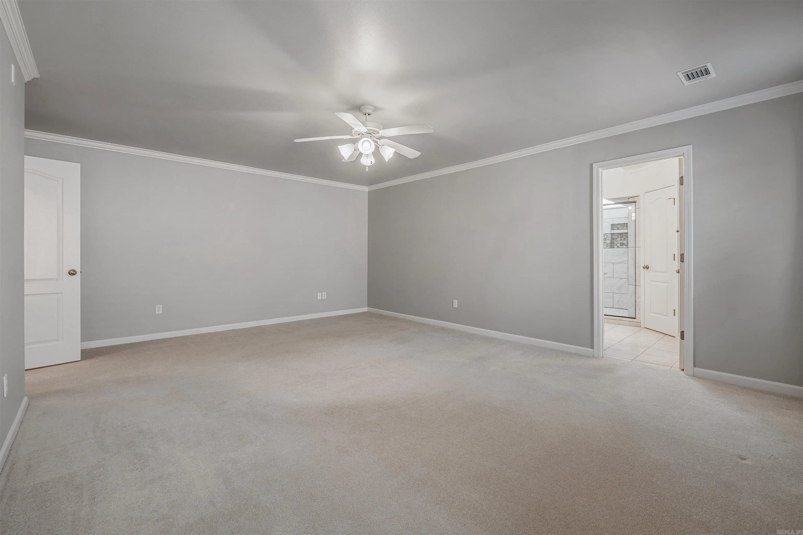 Property at 155  Lily - Image 19