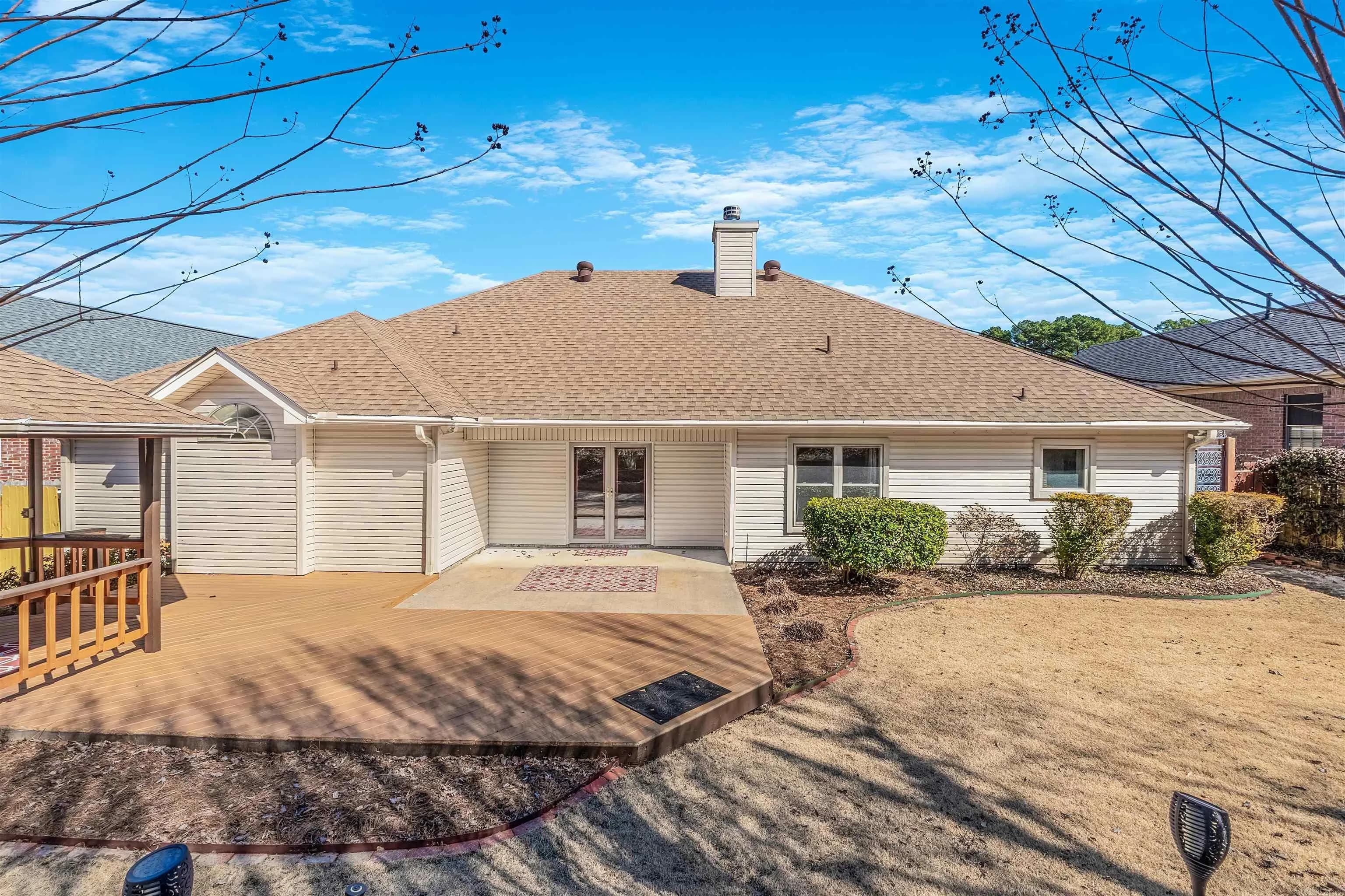 Property at 155  Lily - Image 34