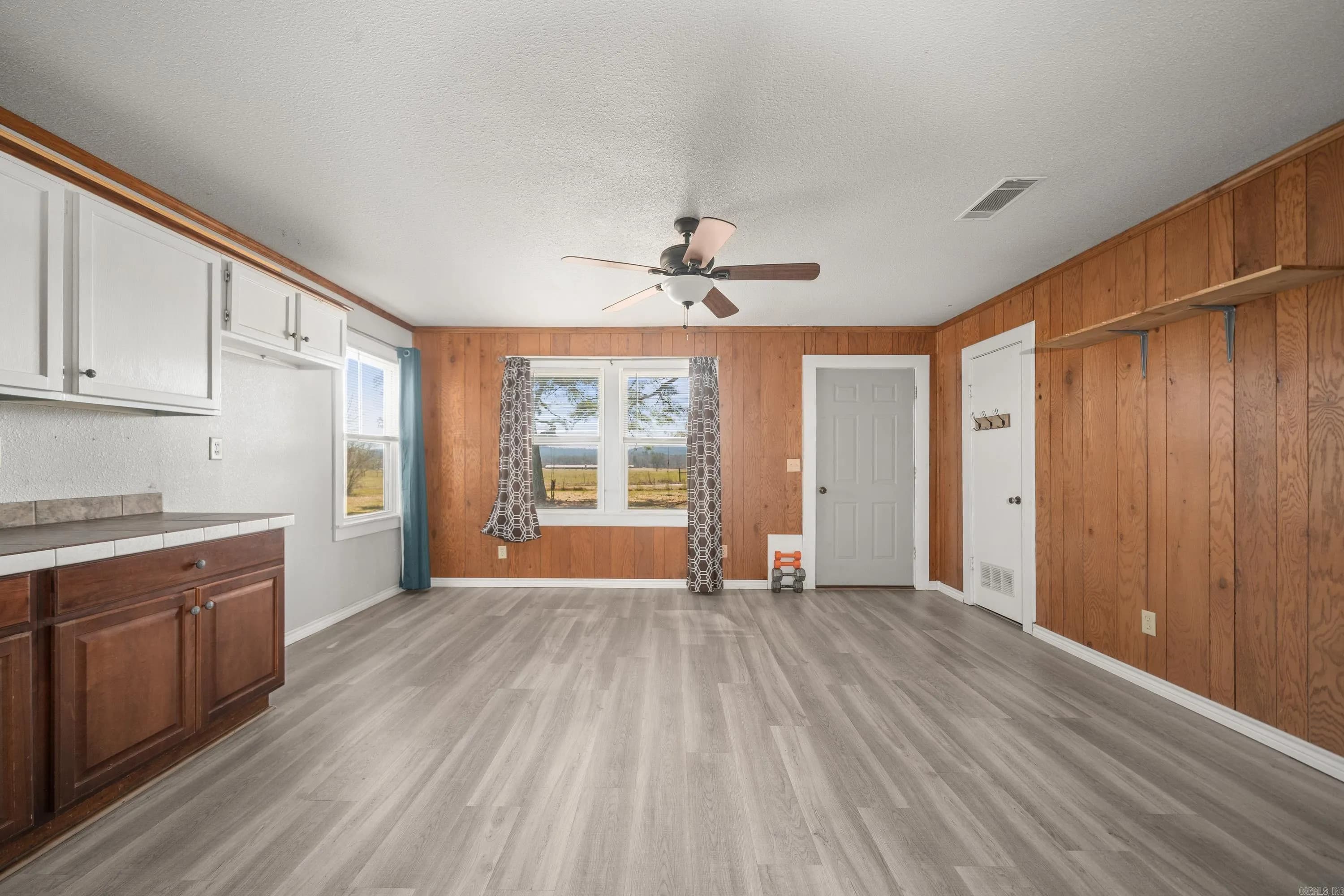 Property at 1038 W Highway 88 - Image 4