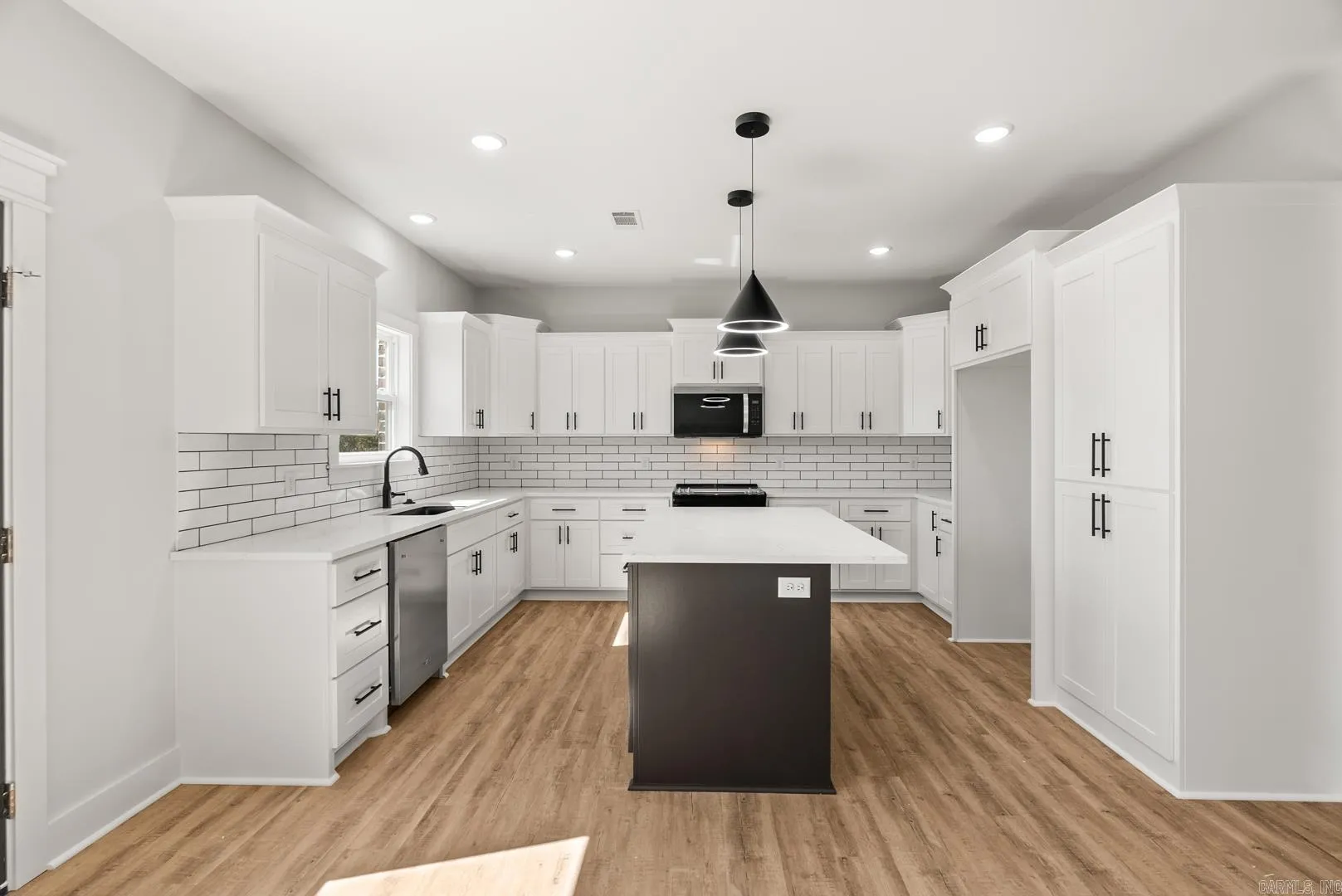Property at 27  Summerlyn place drive - Image 15