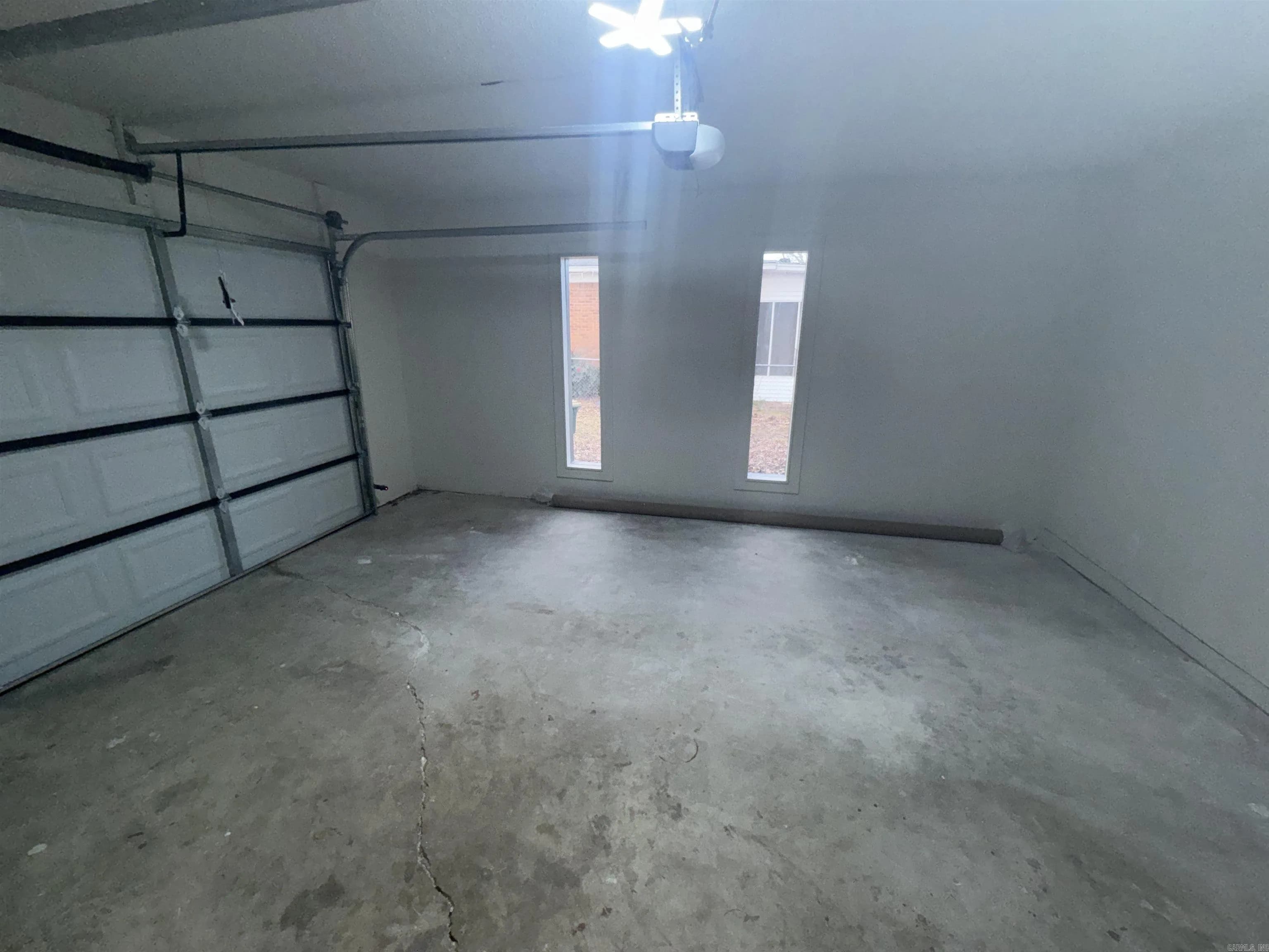 Property at 206  Calloway - Image 35