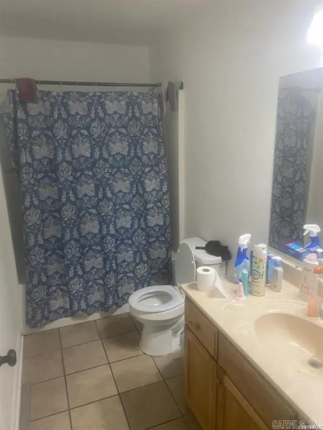 Property at 212  Jeffries - Image 5