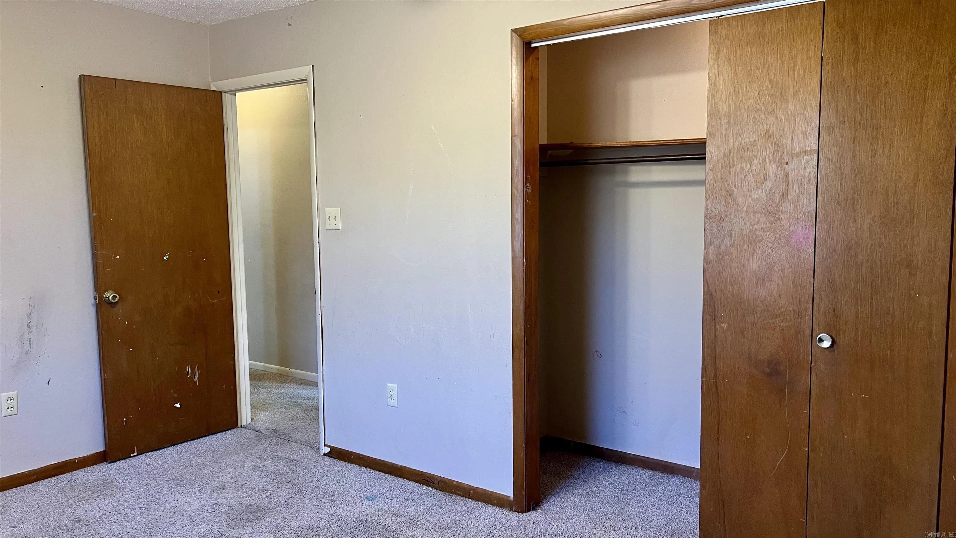Property at 297  Sunset - Image 15