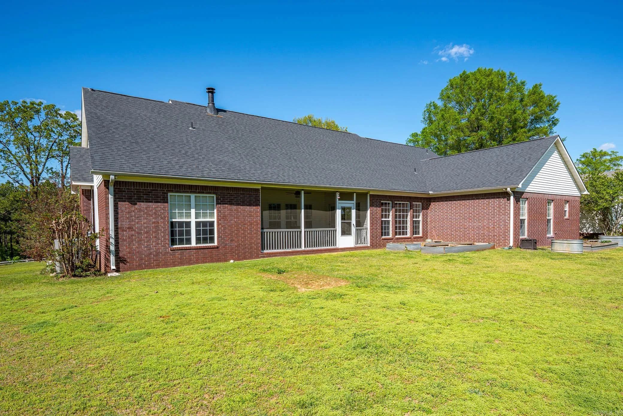 Property at 10  Hickory - Image 46