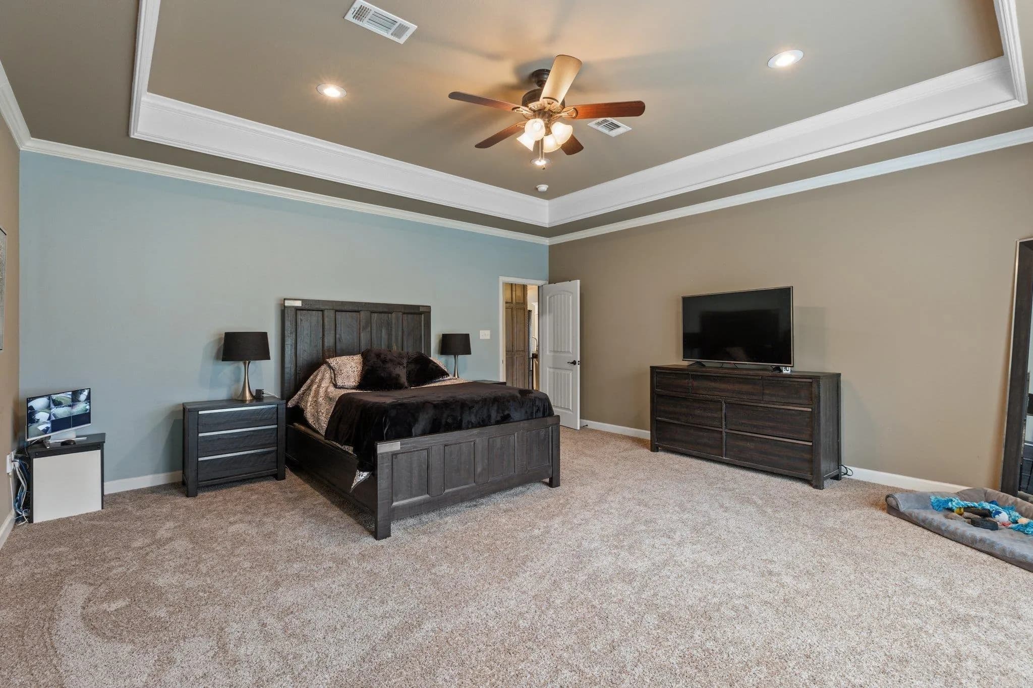 Property at 11198  Stonehill - Image 16