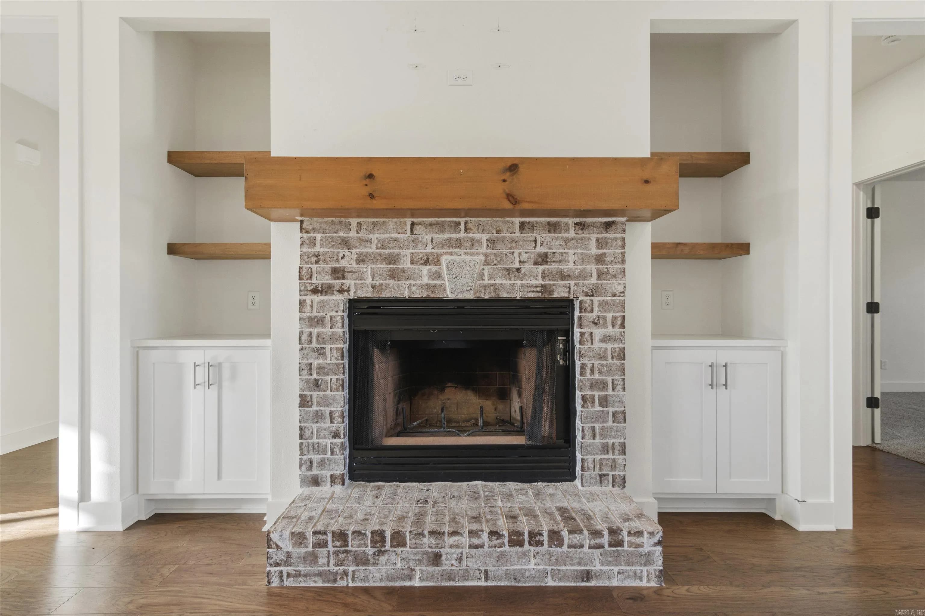 Property at 614  Glenwood springs drive - Image 16