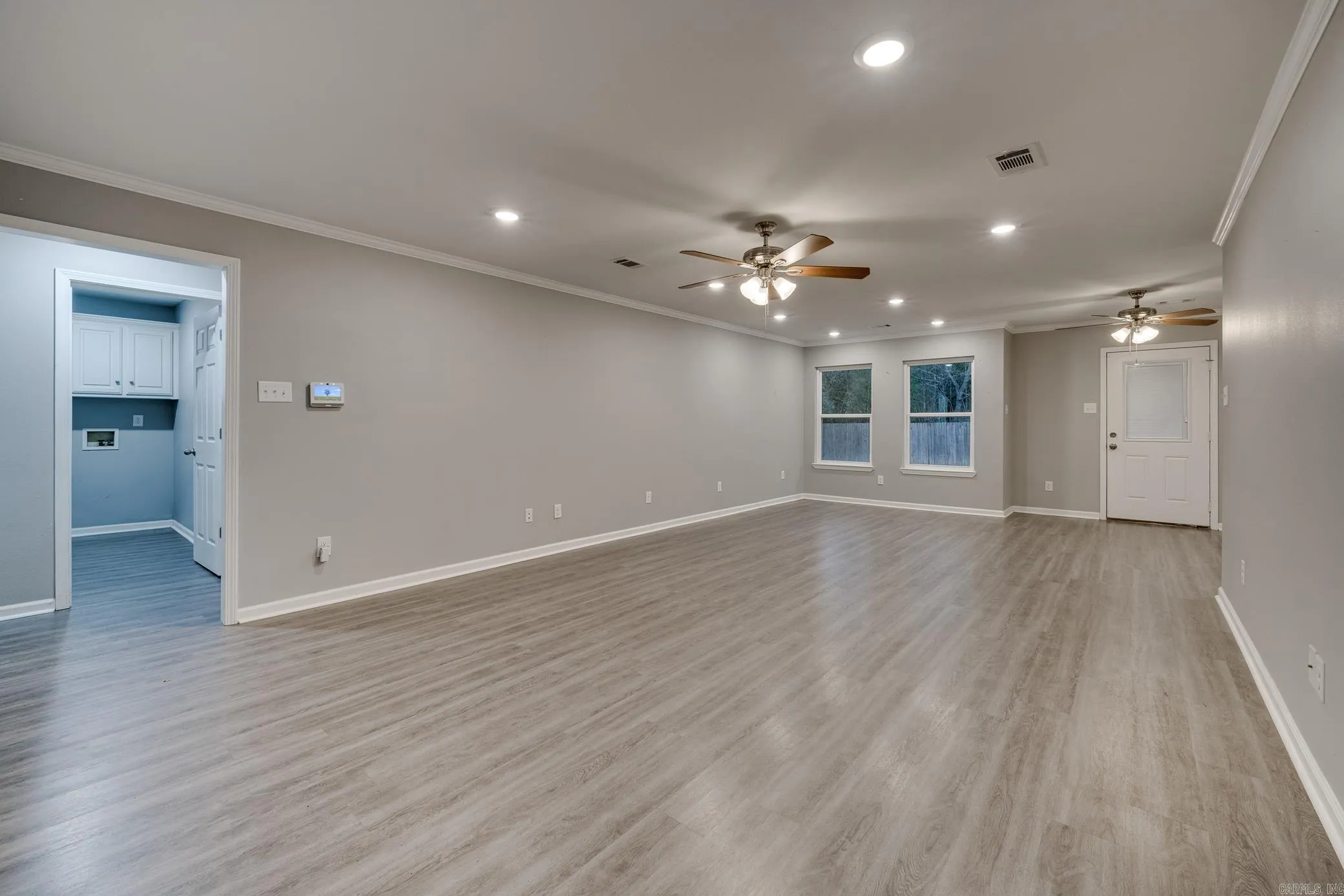 Property at 105  Rosebud - Image 31