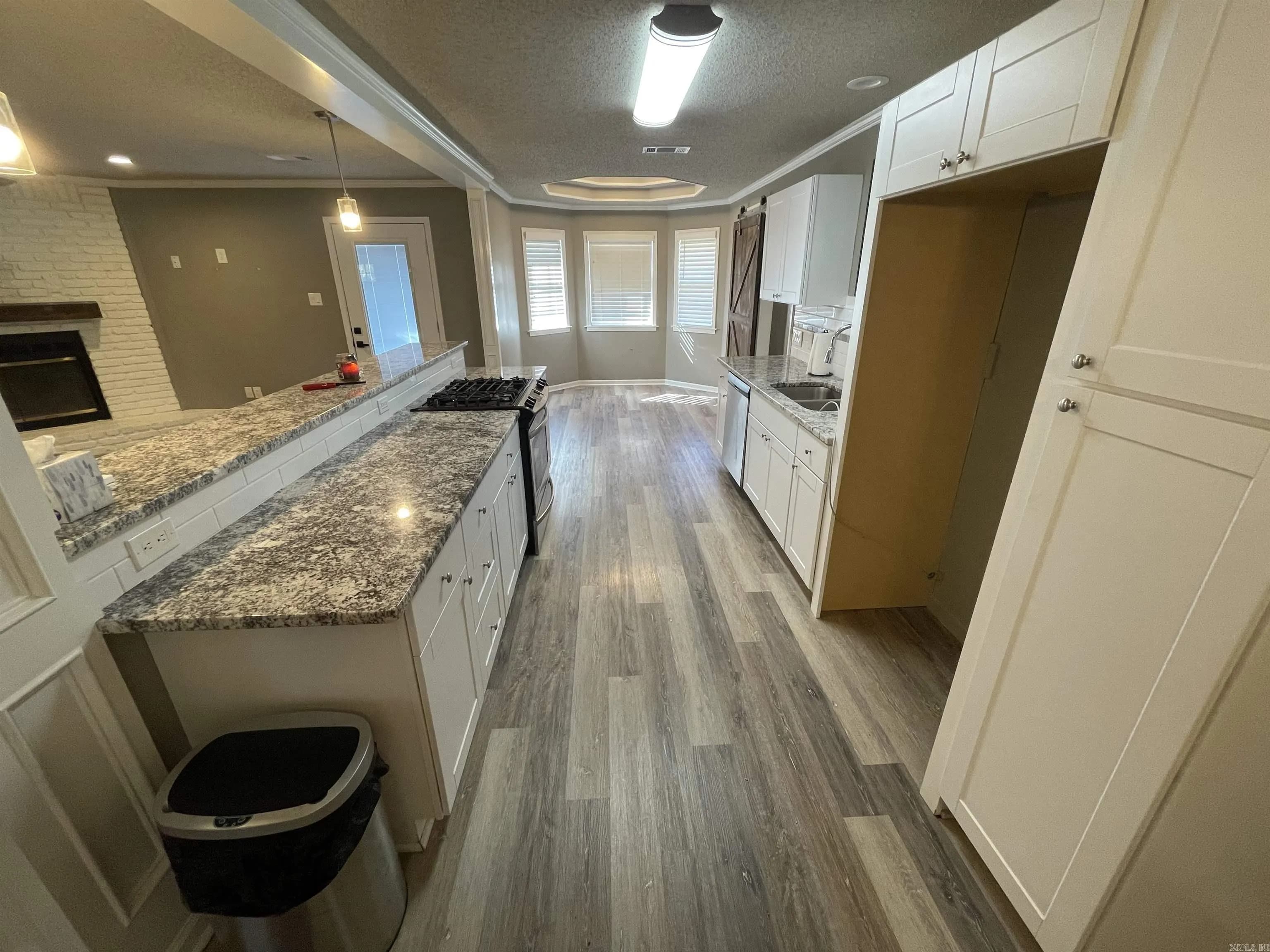Property at 11295  Samples - Image 13
