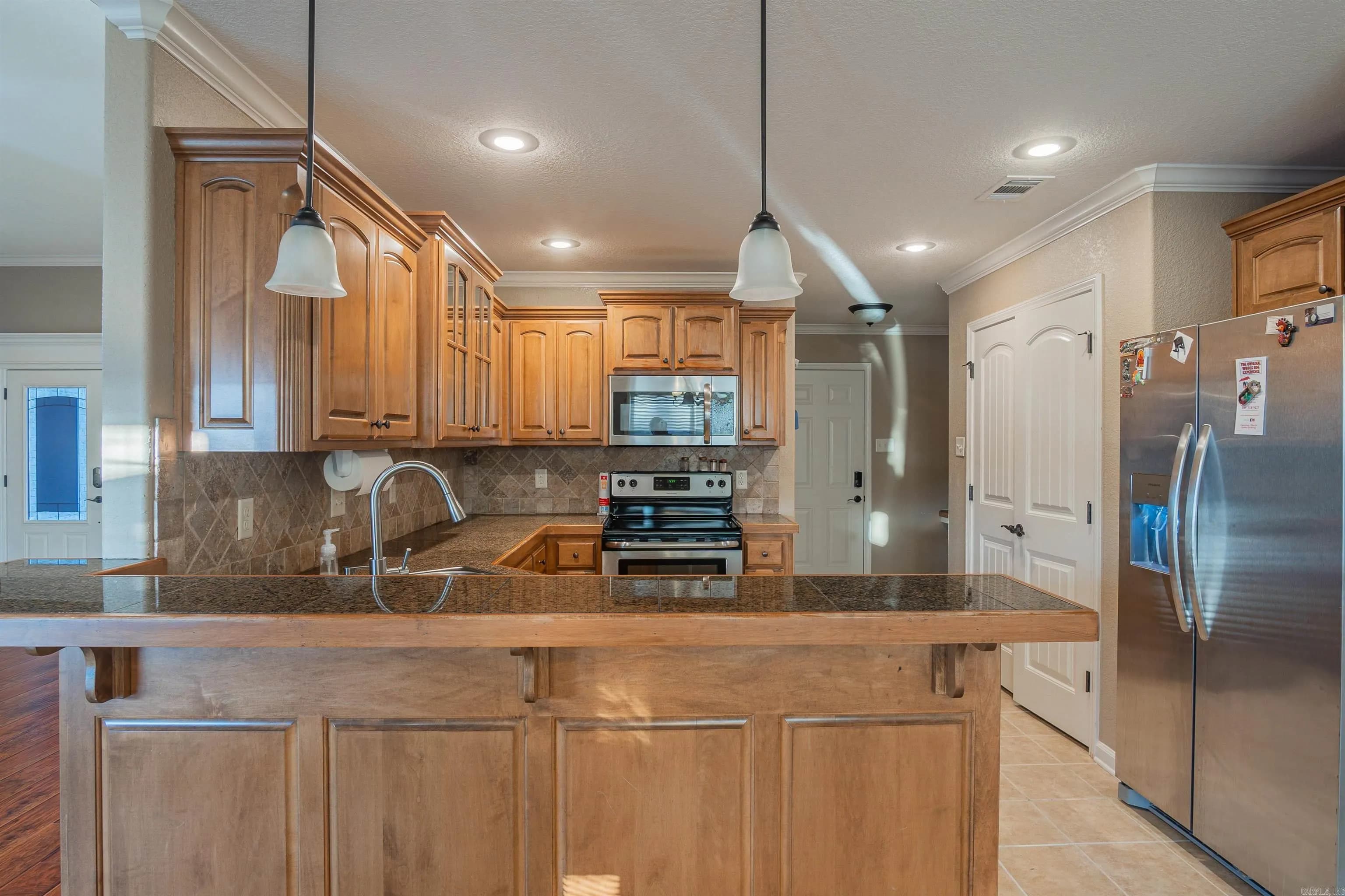 Property at 1213  Mesquite - Image 10