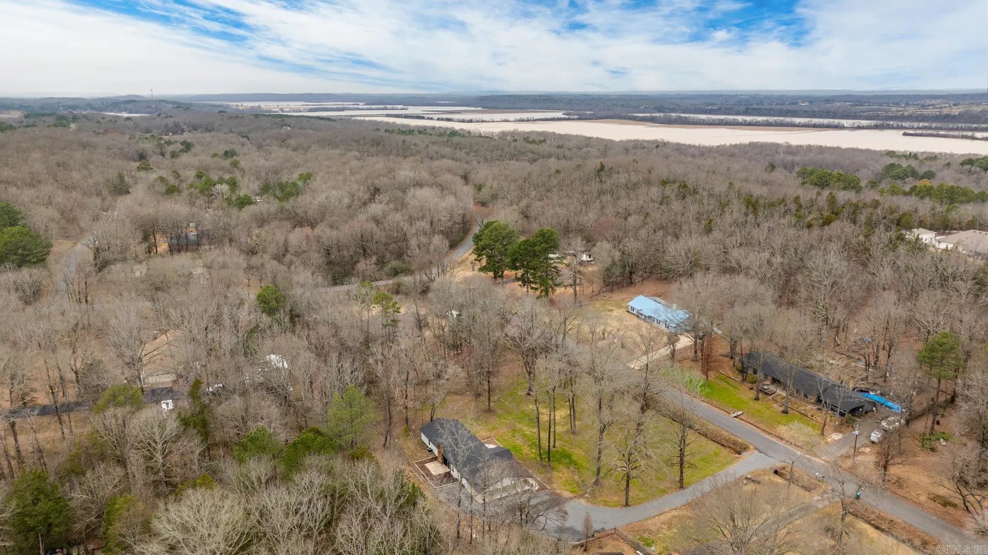 Property at 35 S Woodland - Image 30