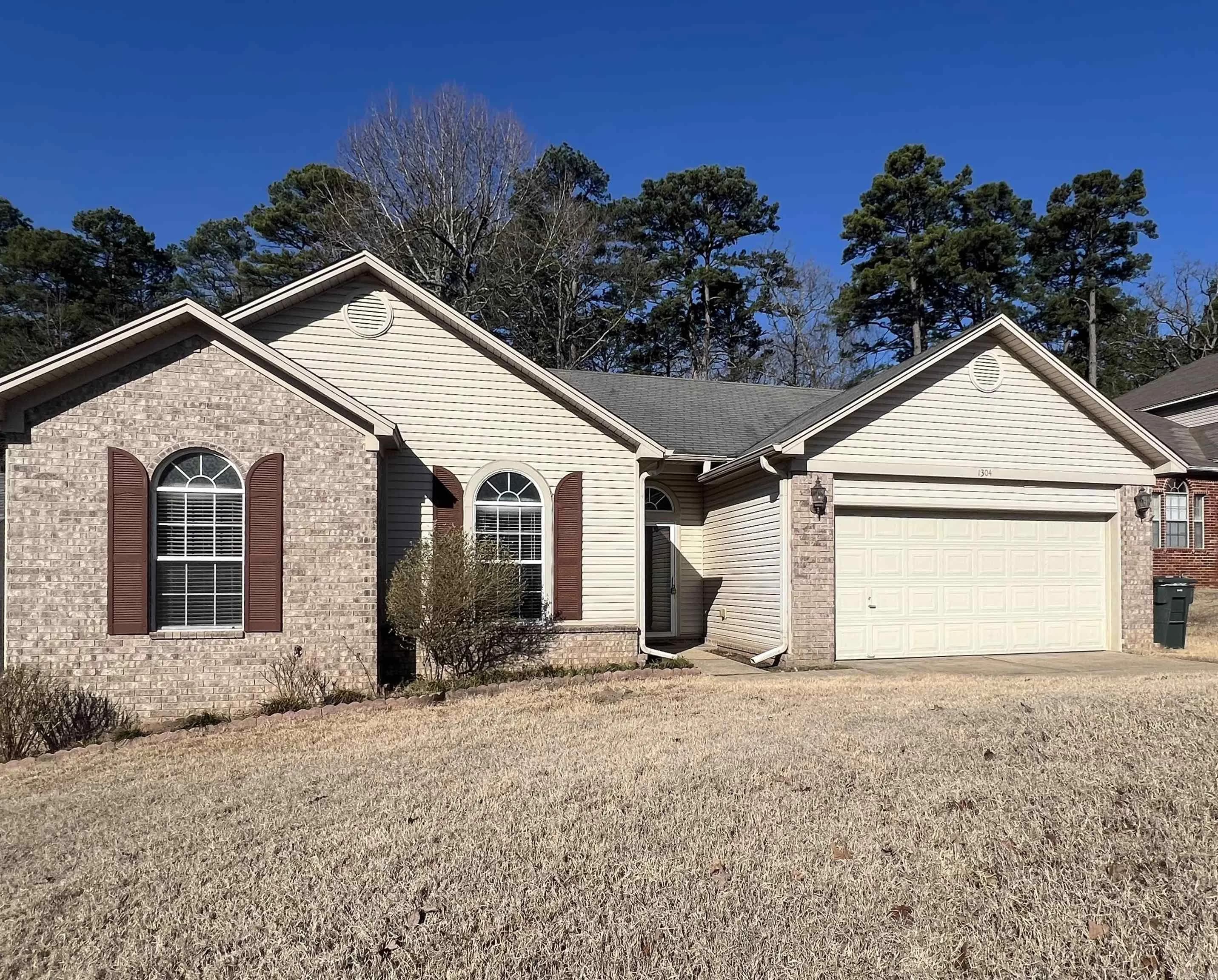Property at 1304  Westhampton - Image 4