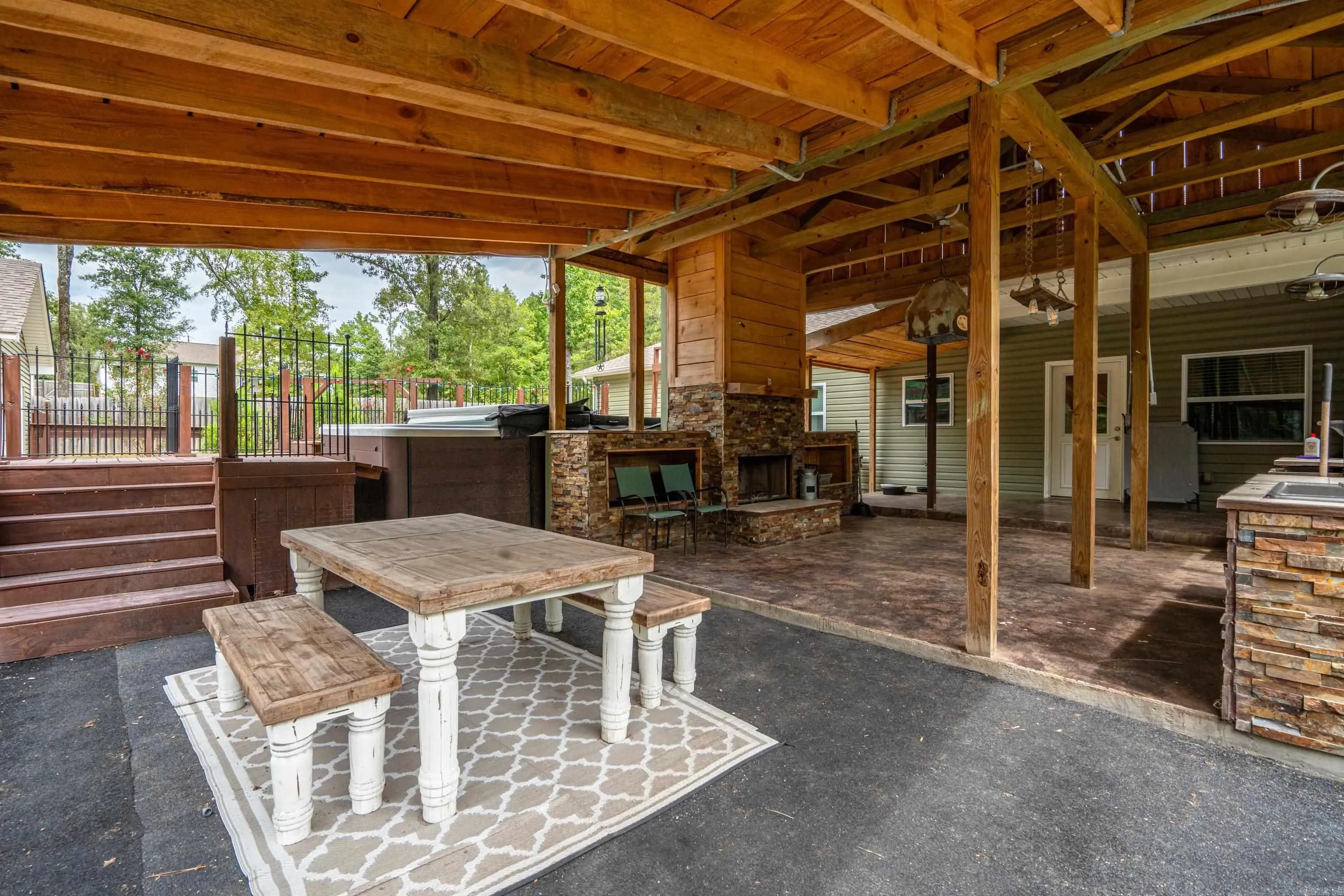 Property at 171  Brunswick - Image 26