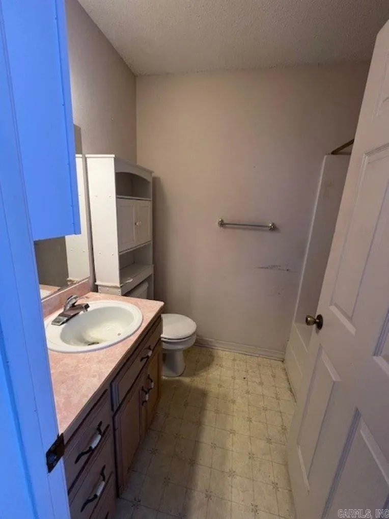 Property at 916 S 12th - Image 13