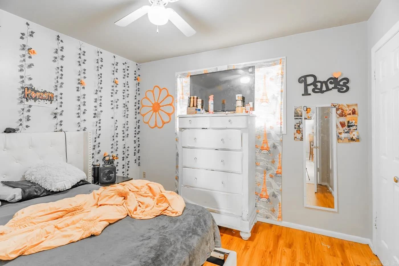 Property at 2307  Brazos - Image 15