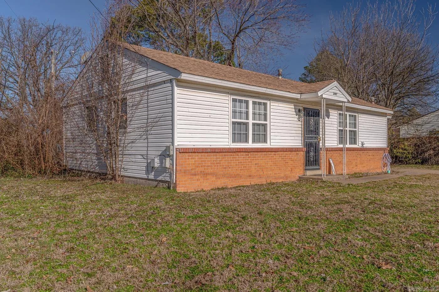 Property at 2307  Brazos - Image 3
