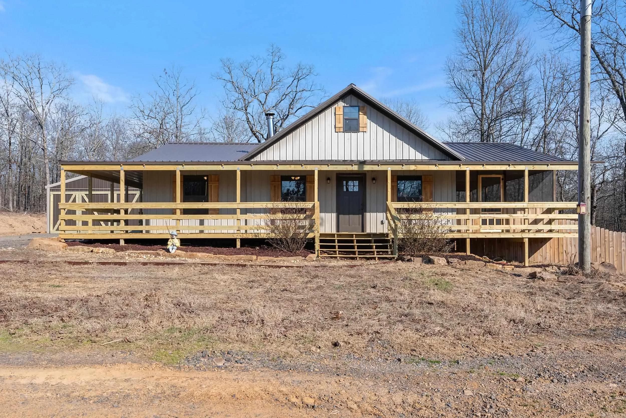 Property at 215 S Beryl - Image 1