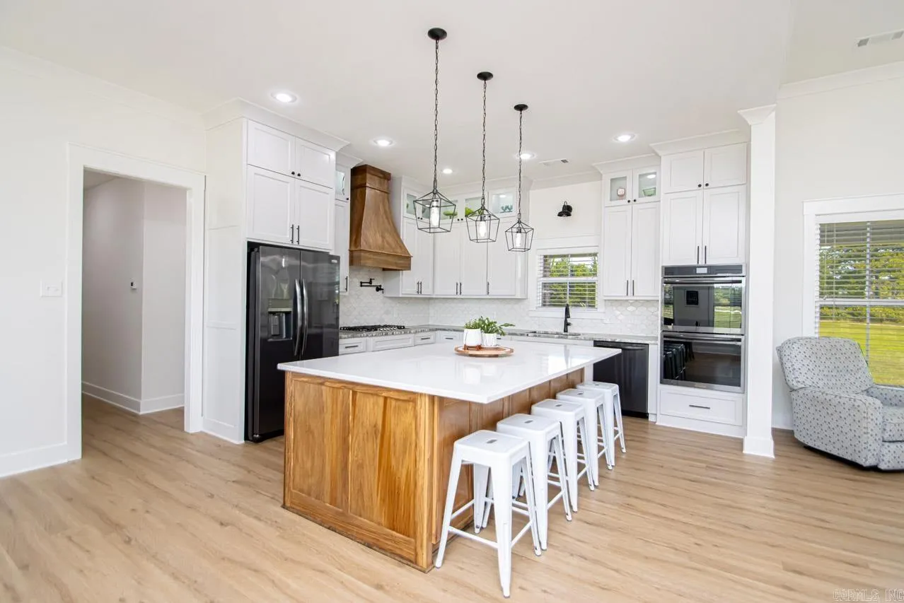 Property at 10  Windswept - Image 8