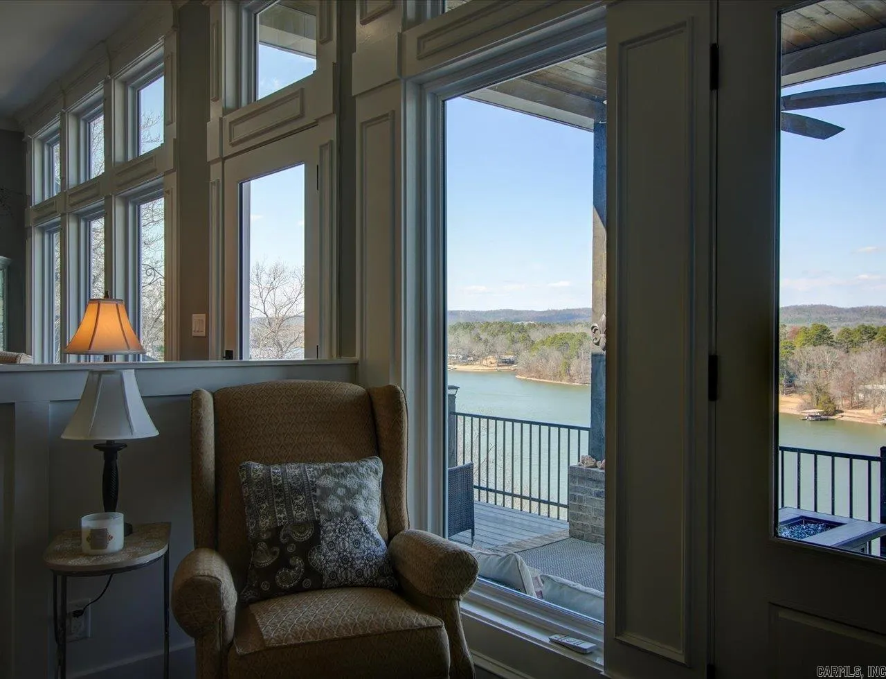Property at 111  Medinah overlook - Image 25