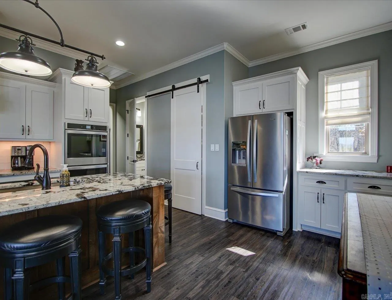 Property at 111  Medinah overlook - Image 22