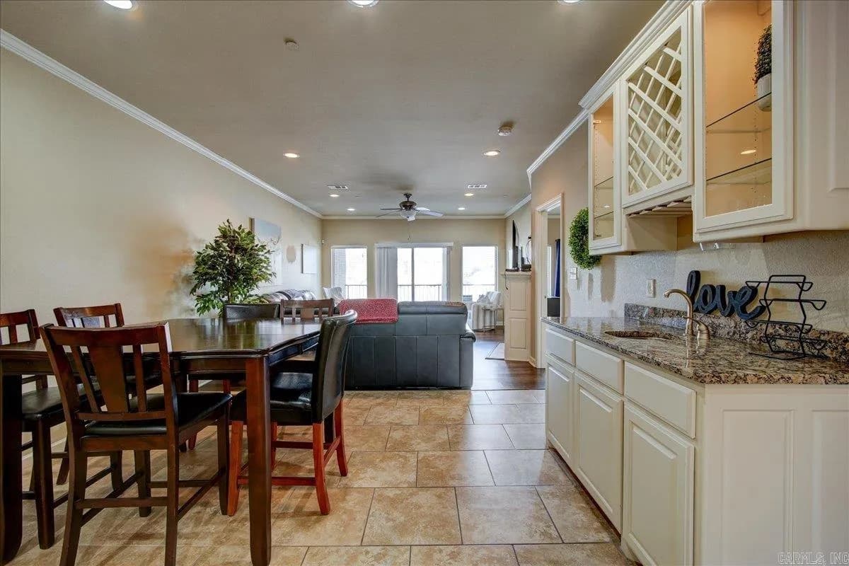 Property at 117  Lookout point, B3 - Image 14
