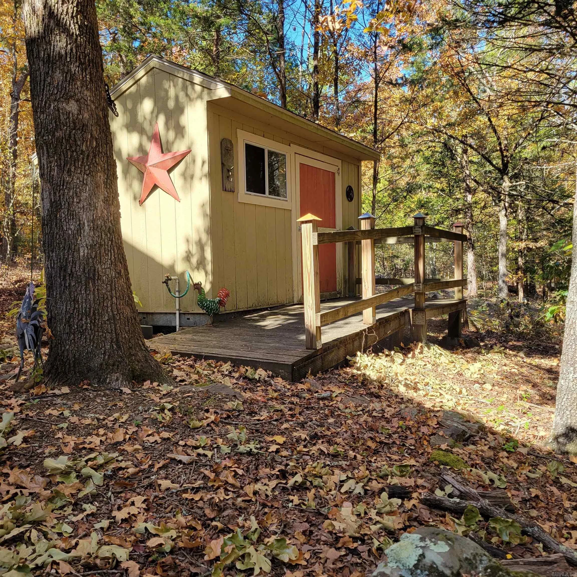 Property at 147  Edgemere drive - Image 37