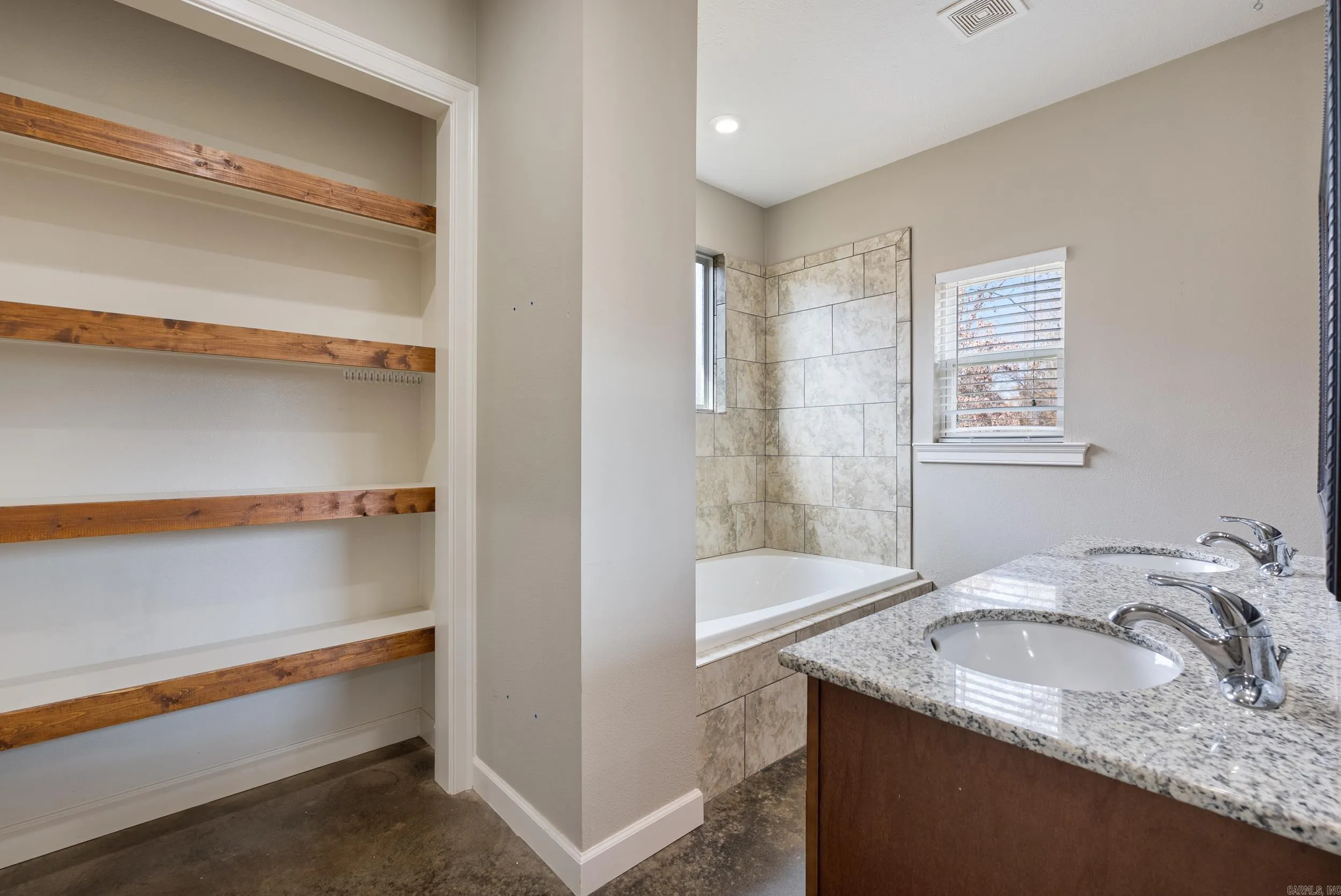 Property at 1230  Alex street - Image 22