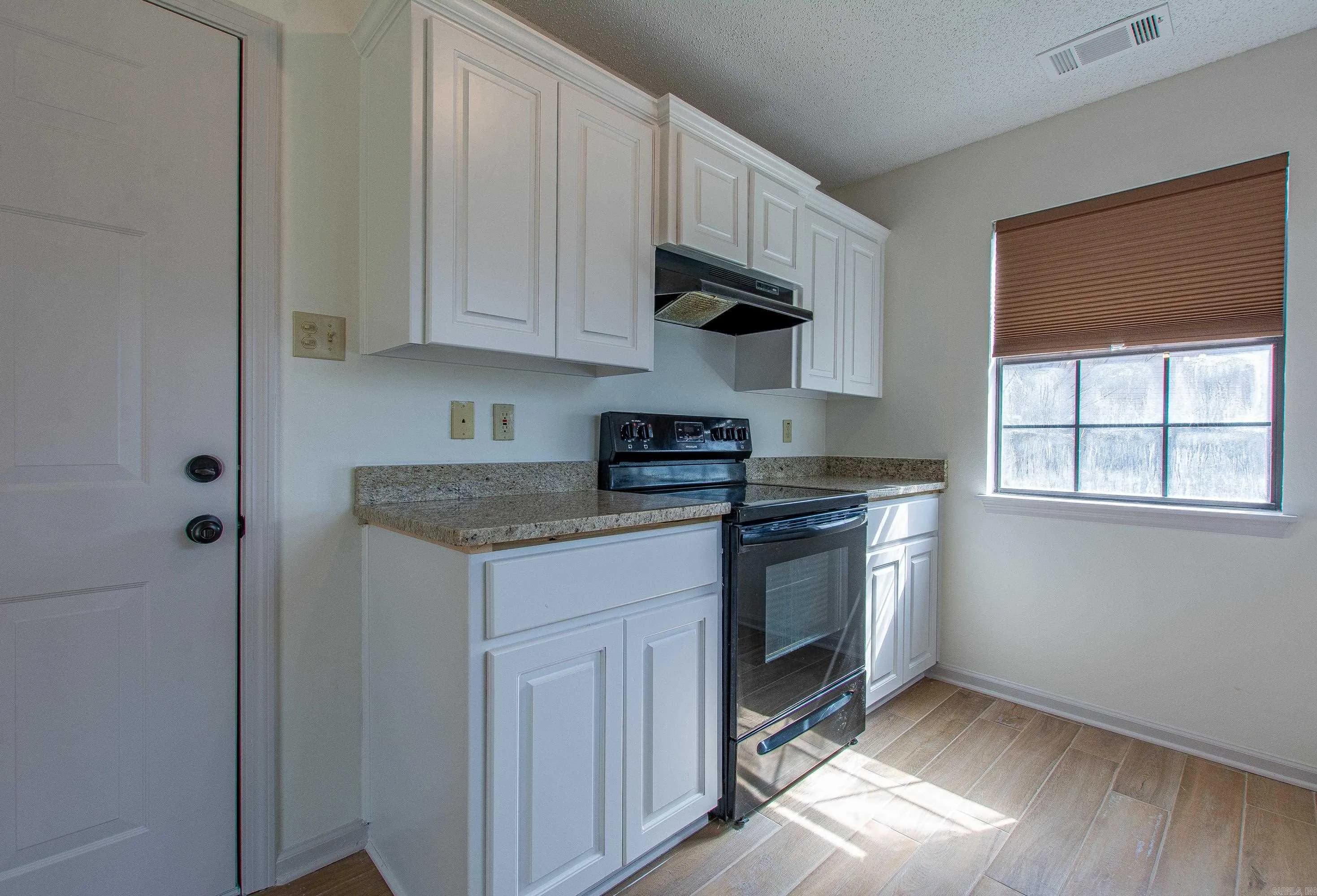 Property at 1521  Haley ct - Image 13
