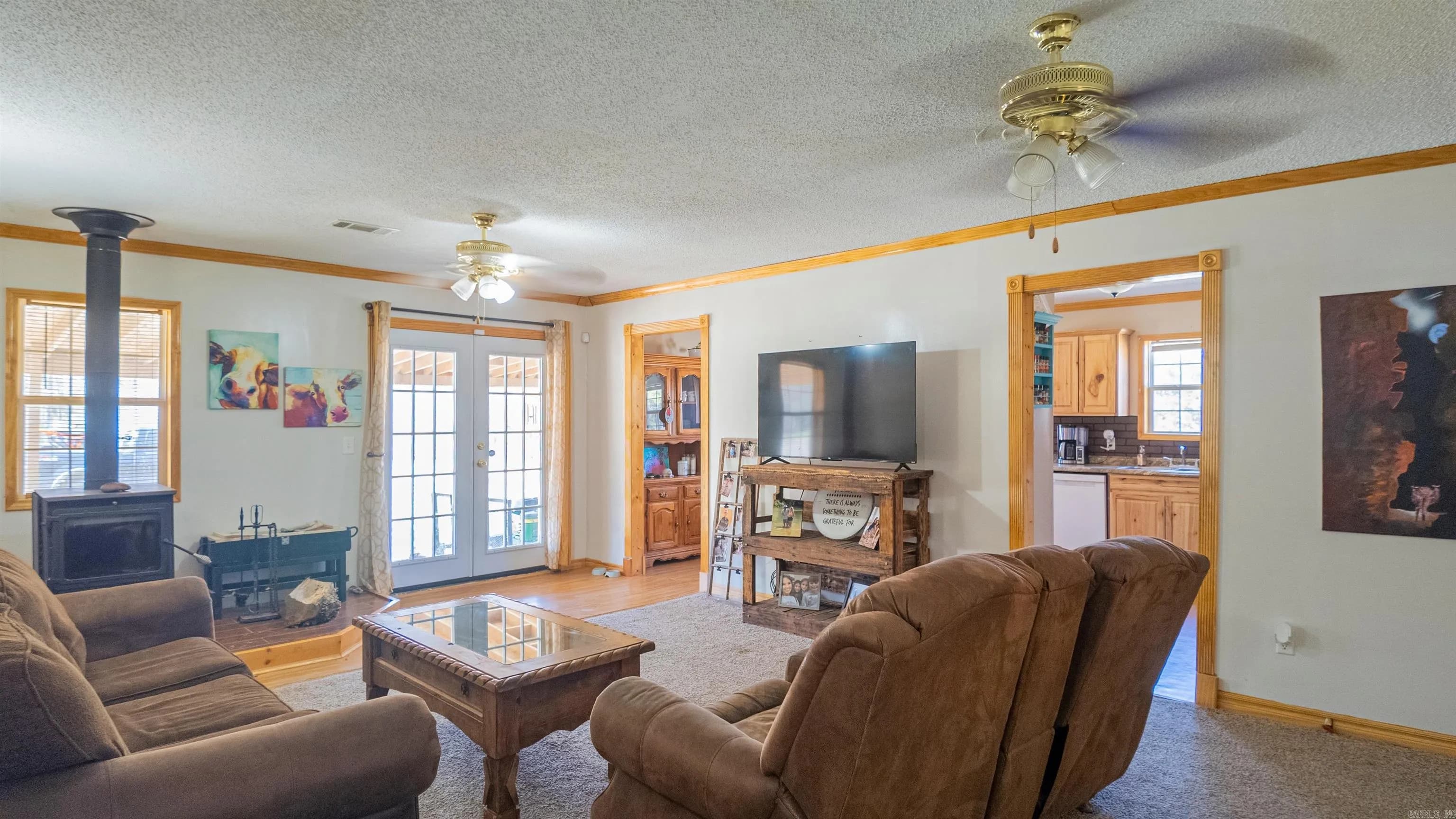 Property at 410  Walnut grove - Image 13