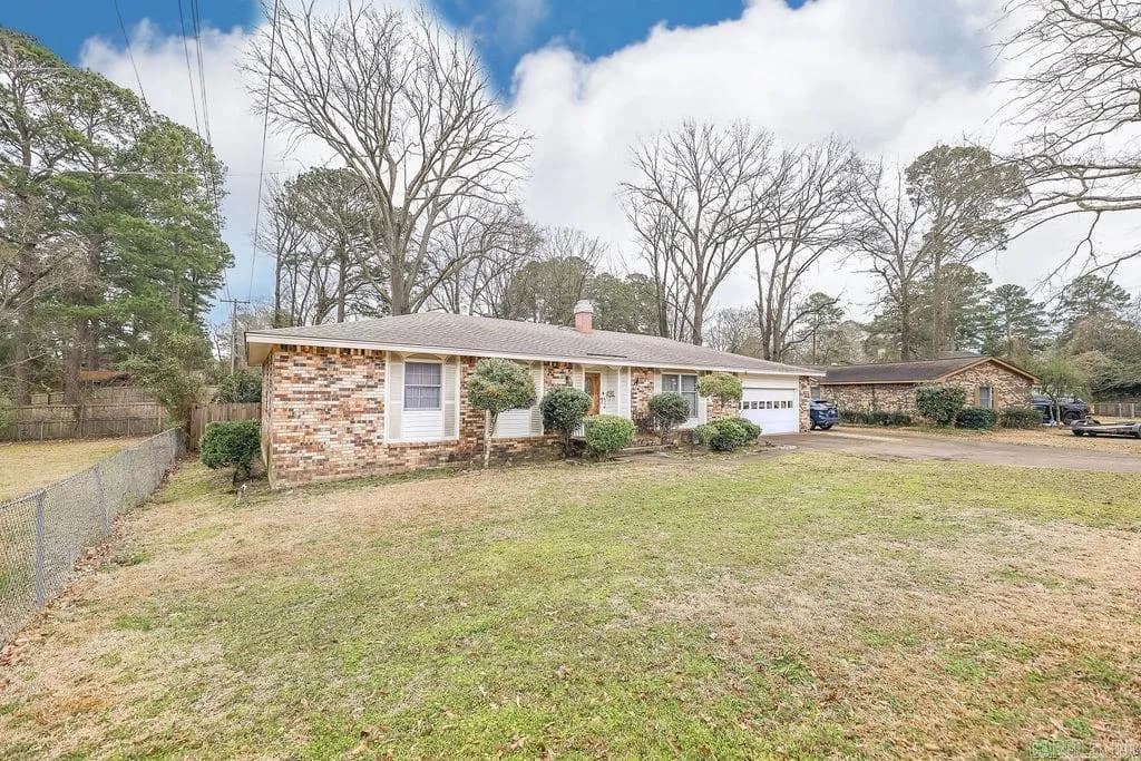 Property at 105  Ondo ln - Image 31