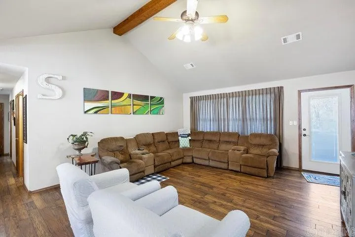 Property at 103  Dawn cir - Image 4
