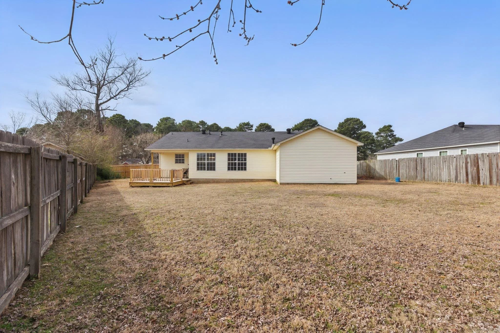 Property at 1610  Davis - Image 26