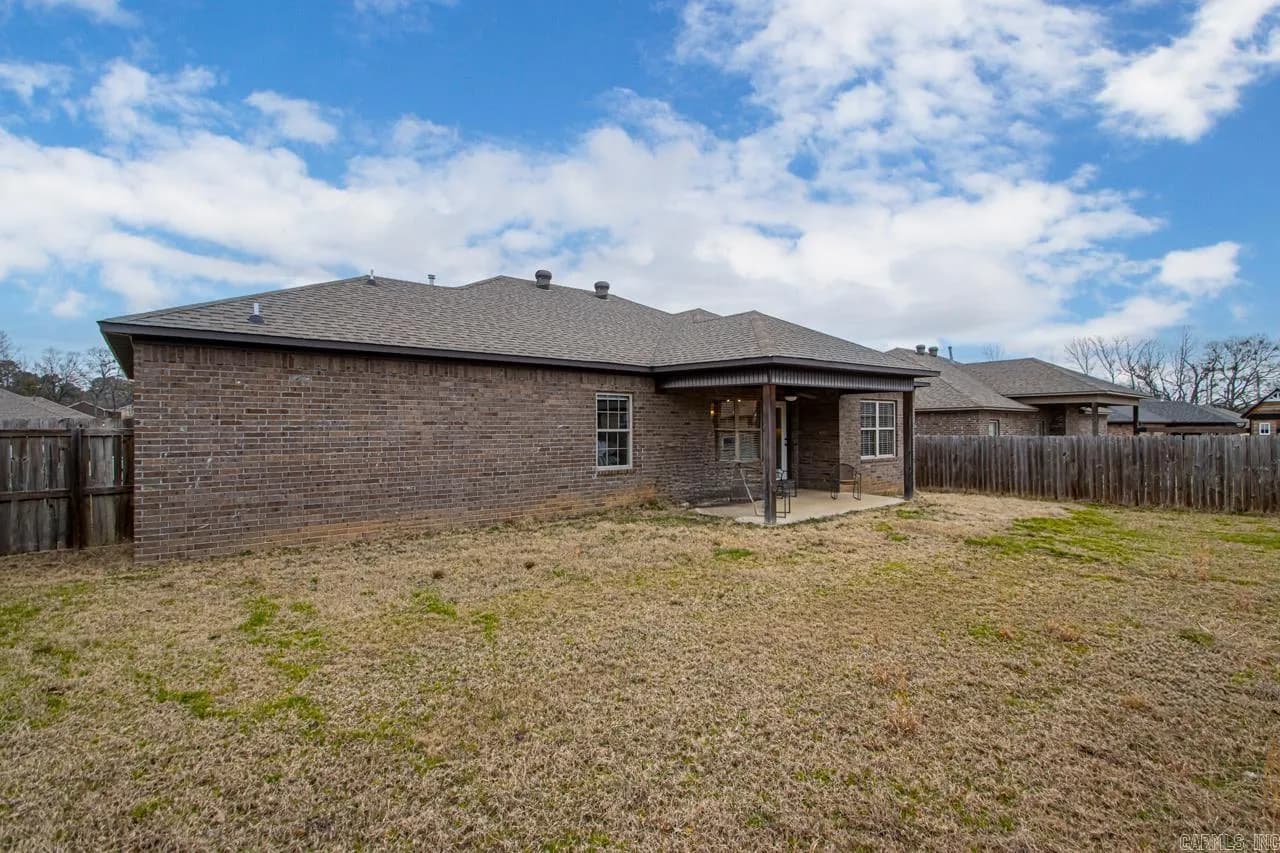 Property at 19  Grand stand - Image 25