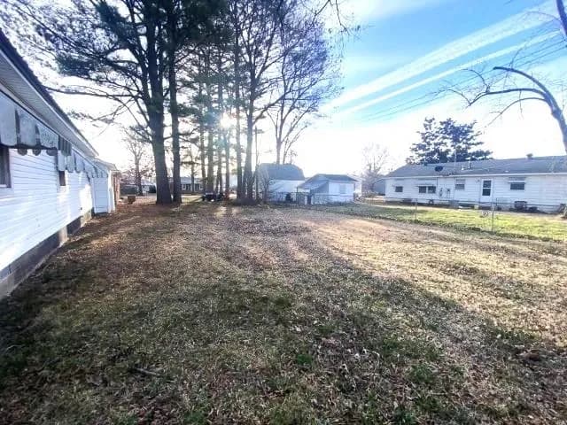 Property at 1303  Irma - Image 12
