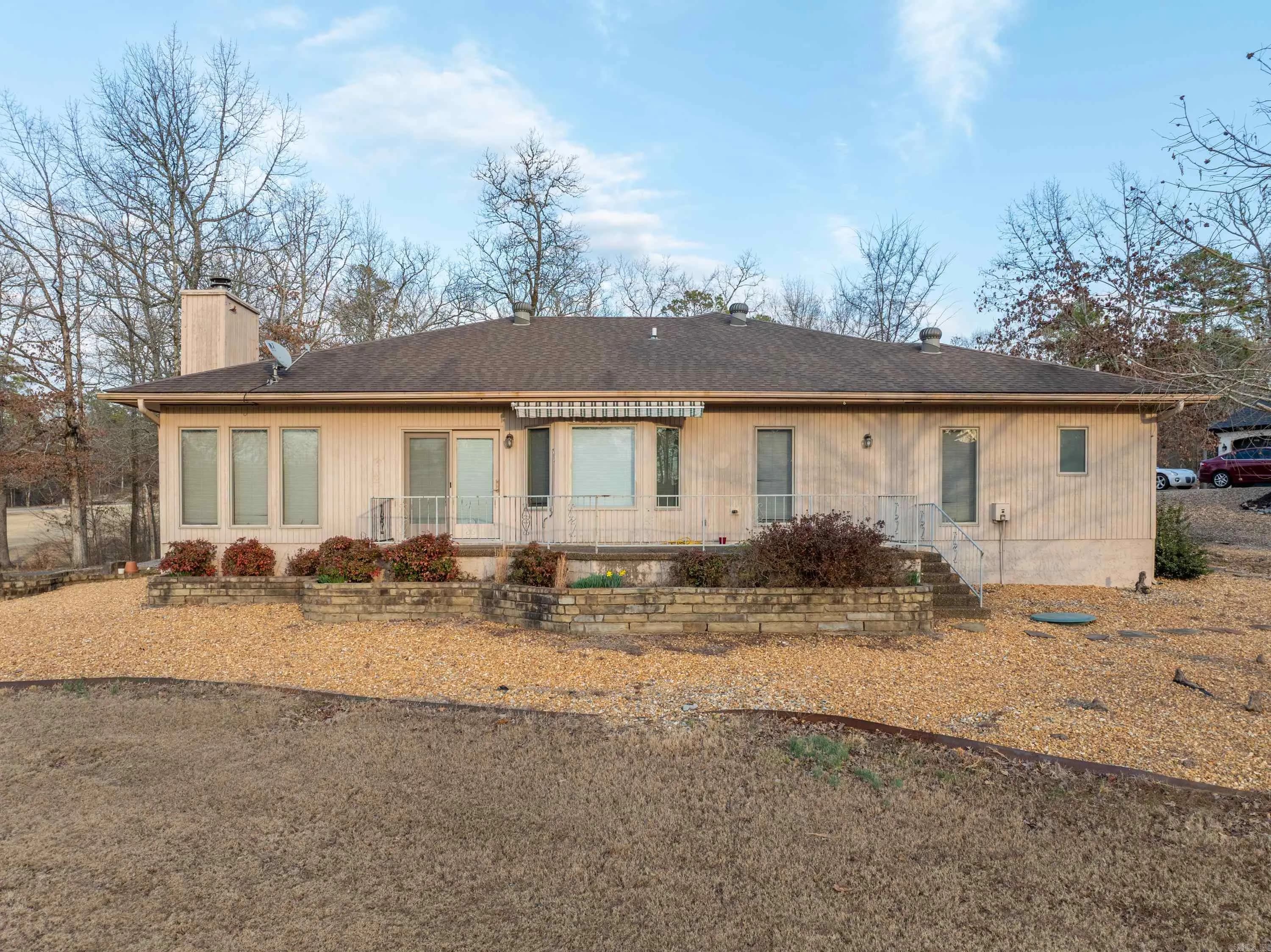 Property at 20  Magellan - Image 38
