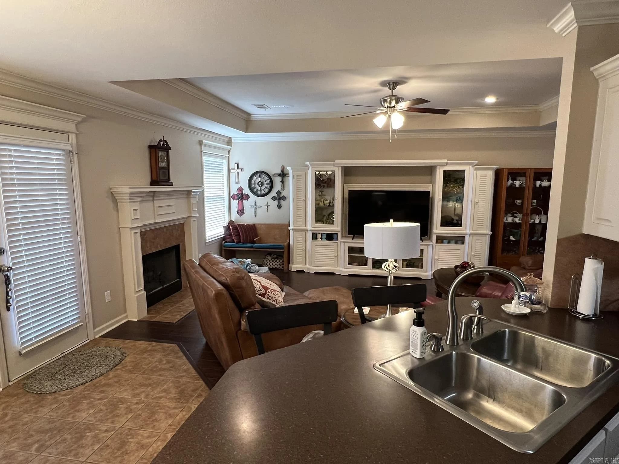 Property at 2986  Hazelwood - Image 18