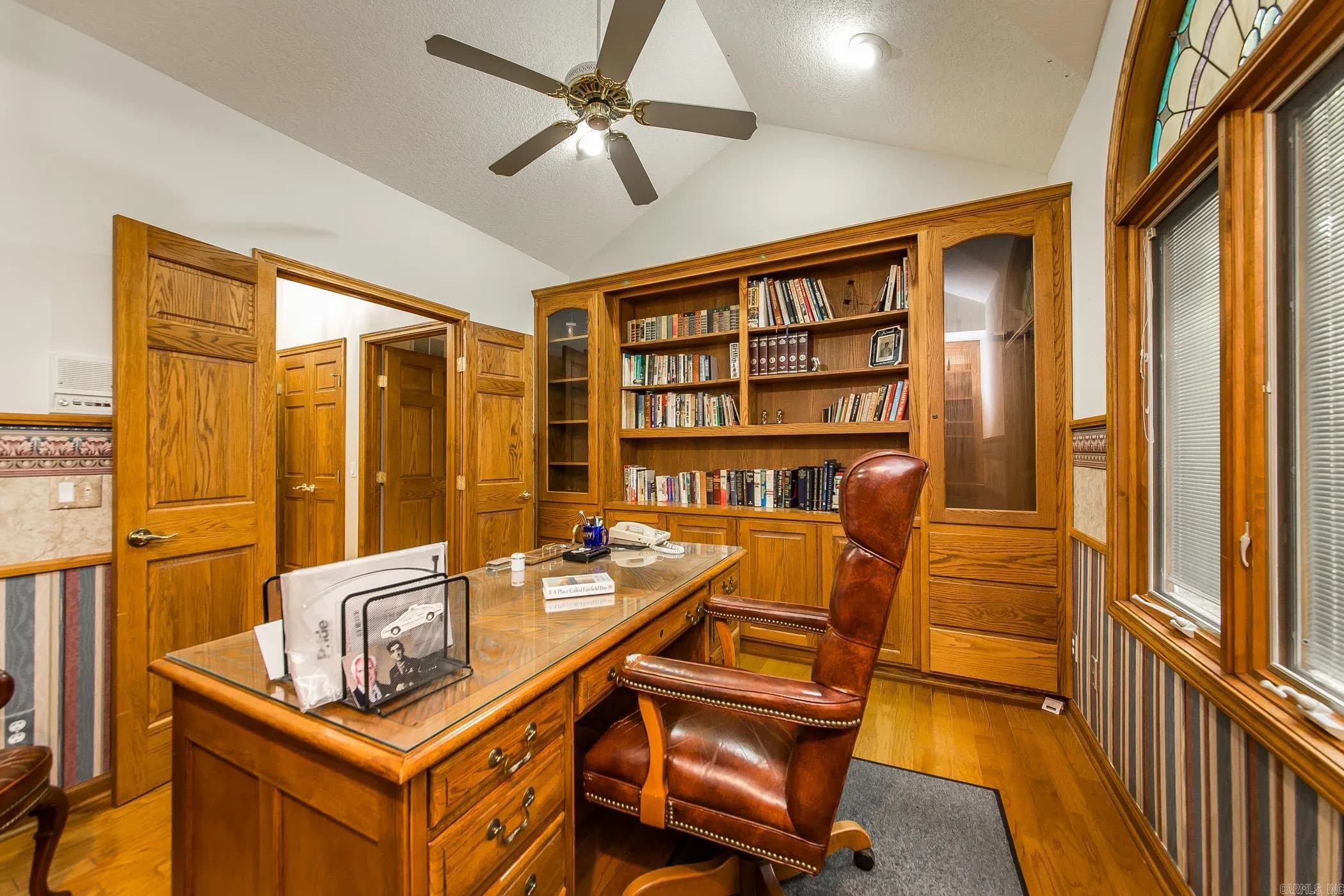 Property at 115  Lazy oaks - Image 21