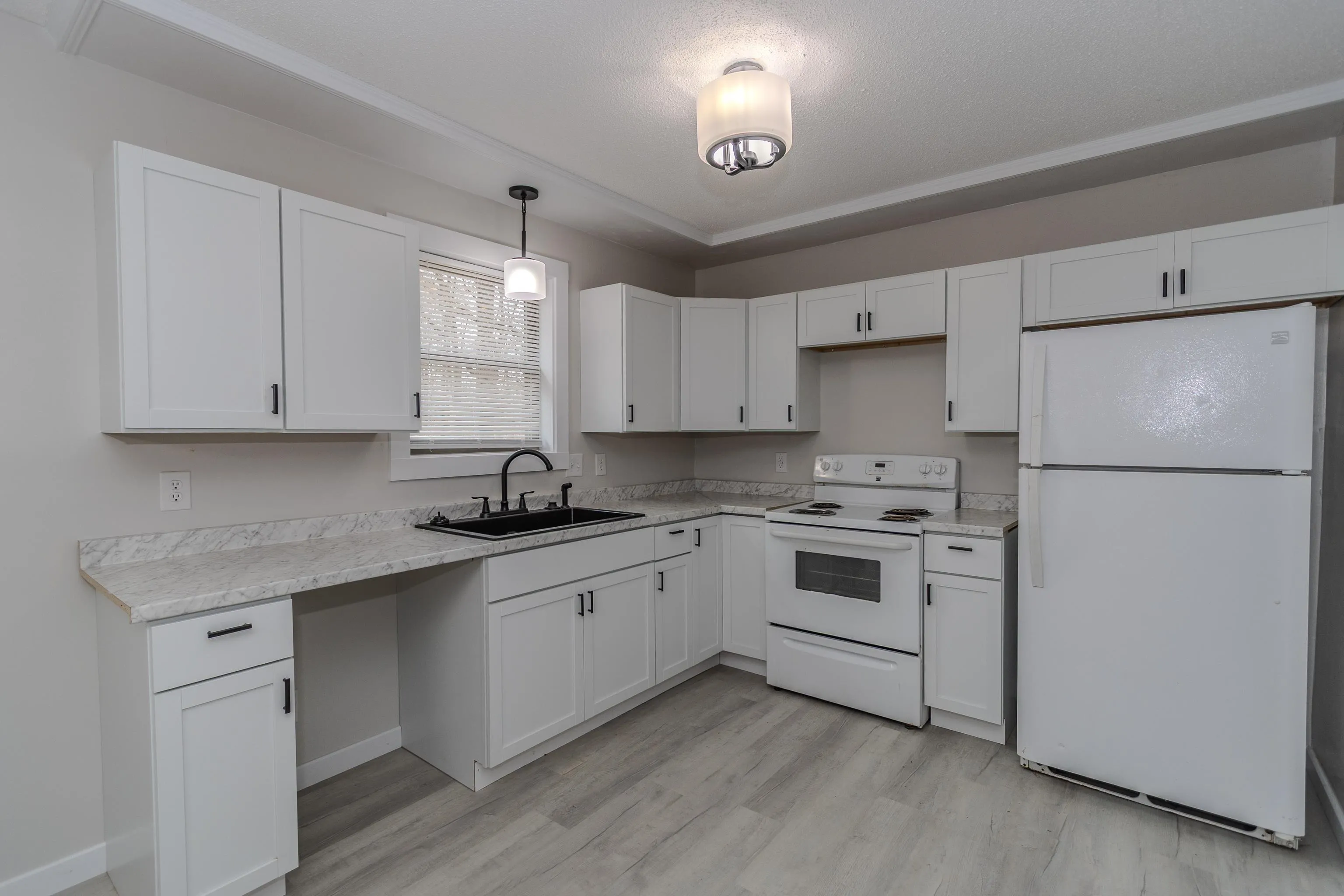 Property at 5401  Mark st - Image 4