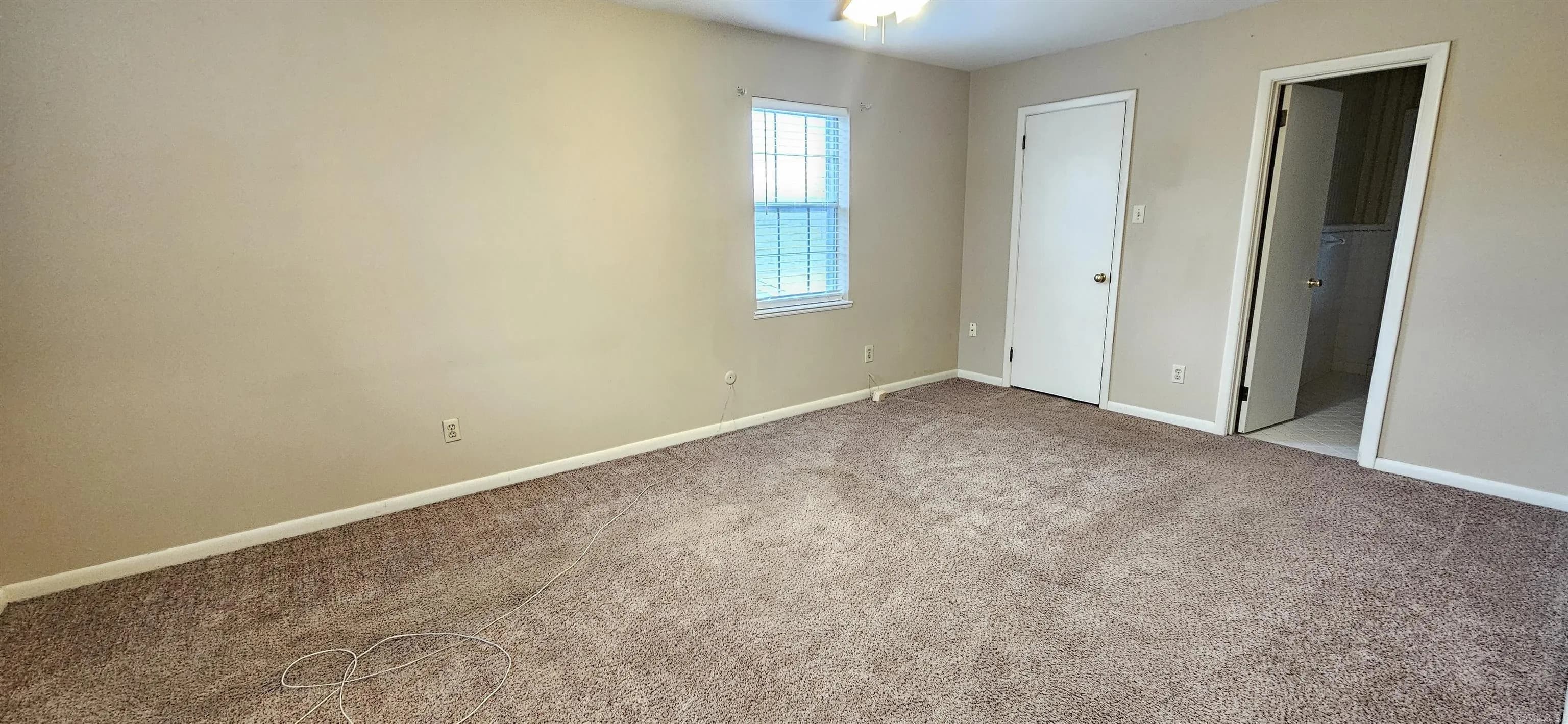 Property at 1608  Tarrytown - Image 12