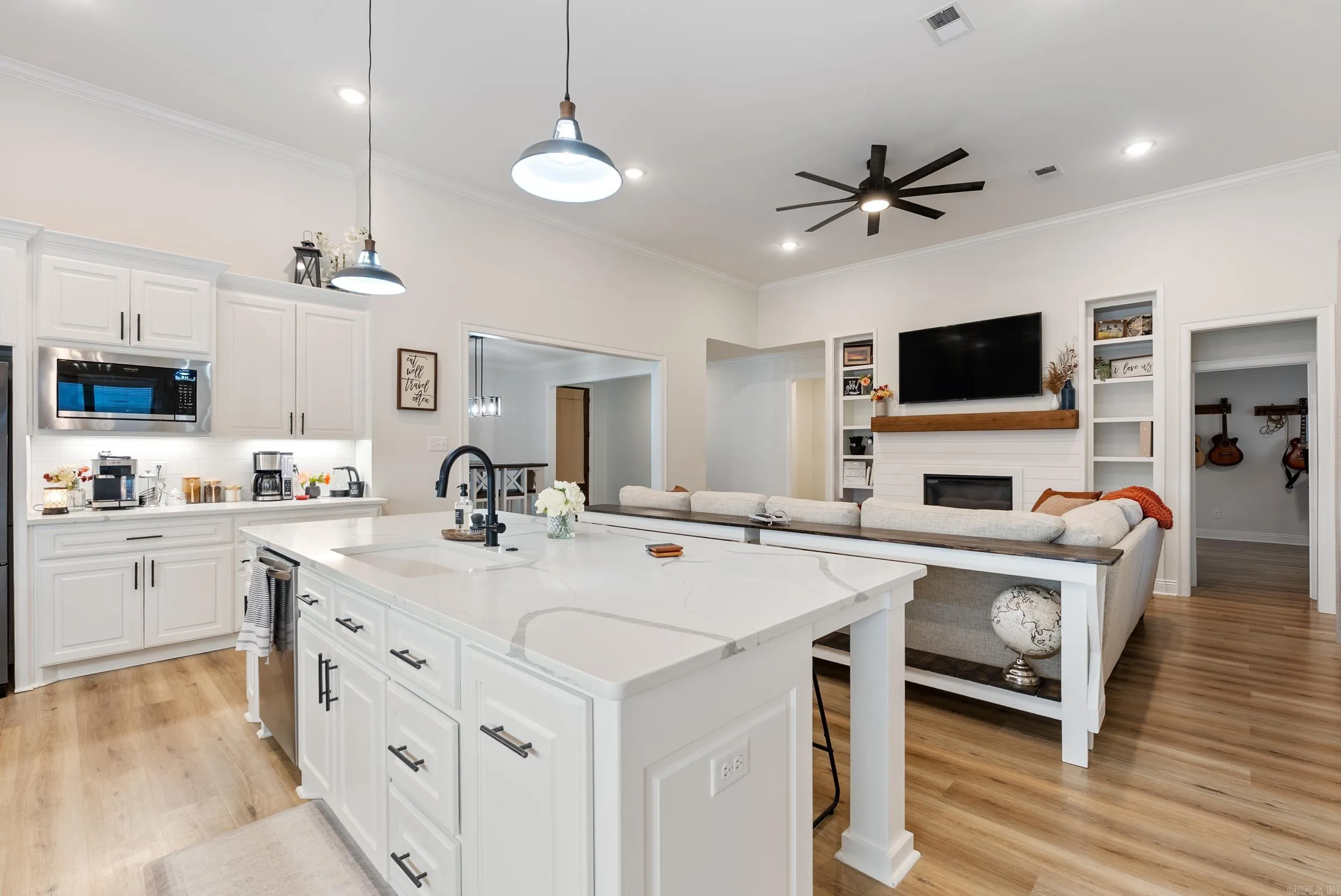Property at 1129  Aberdour - Image 10