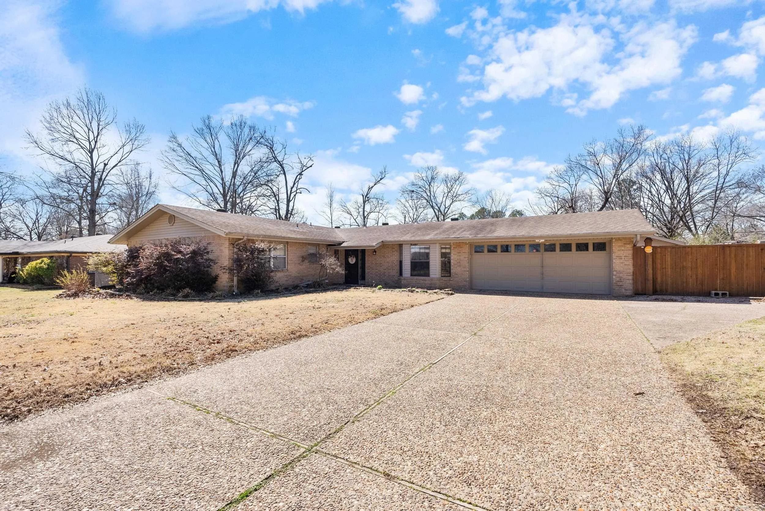 Property at 23  Arbor oaks - Image 1