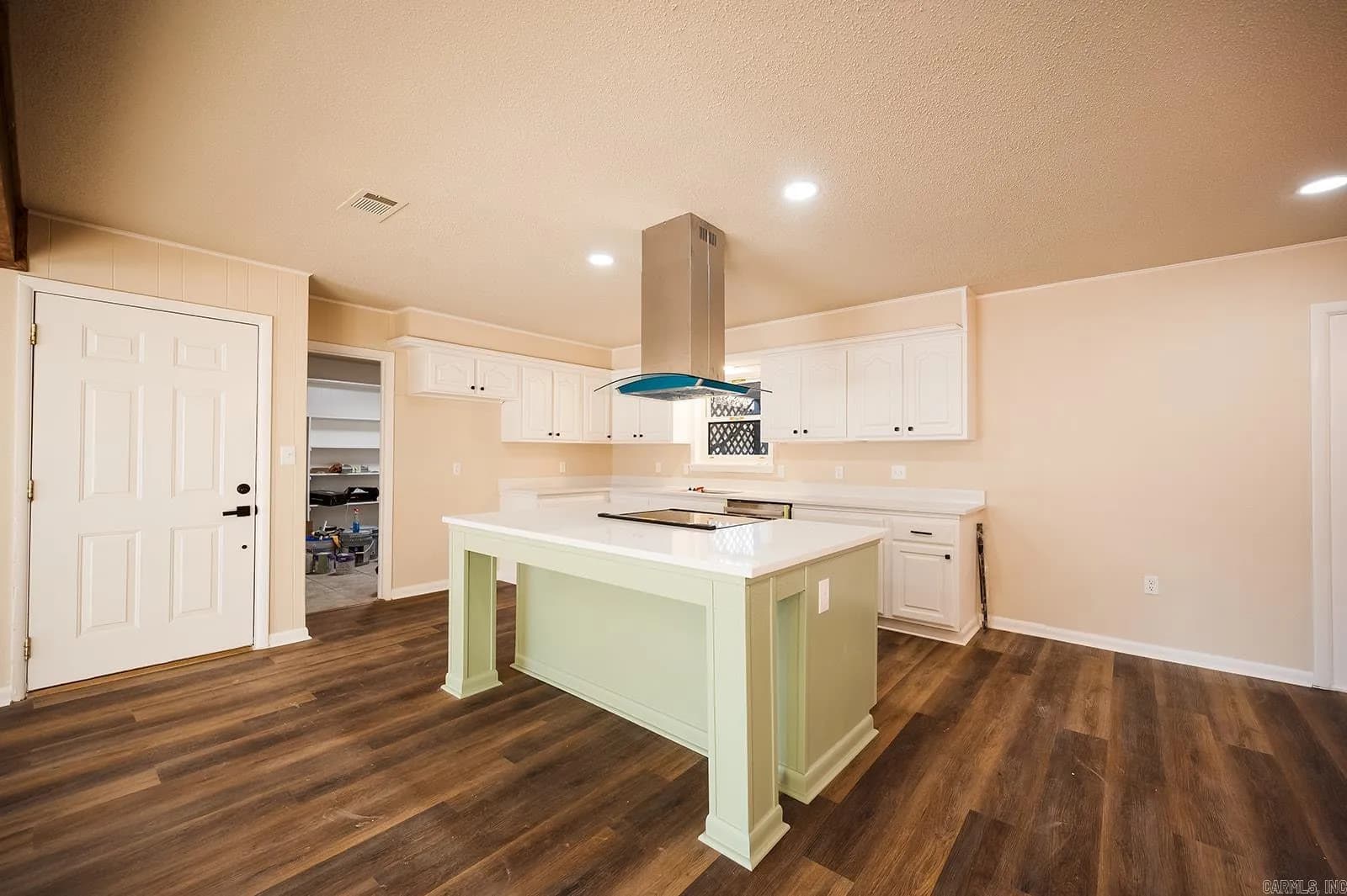 Property at 1003 N Fir st - Image 6