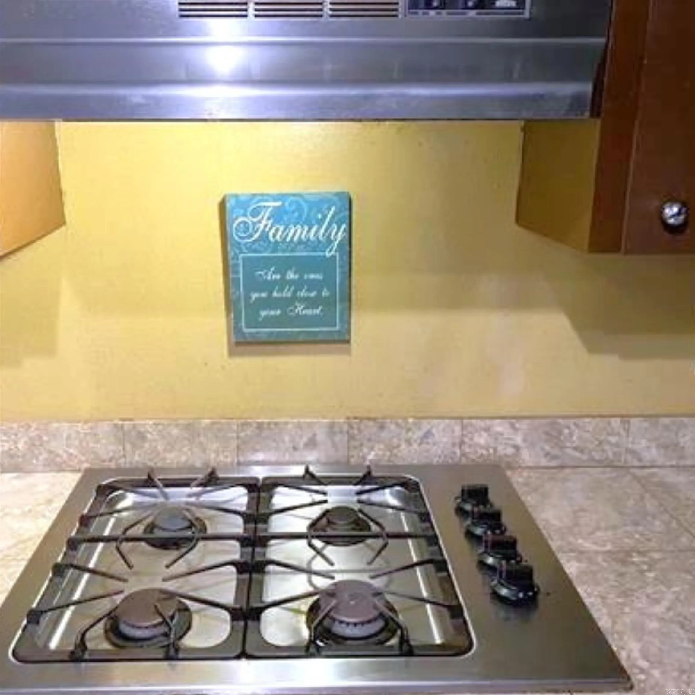 Property at 320  Fleetwood - Image 5