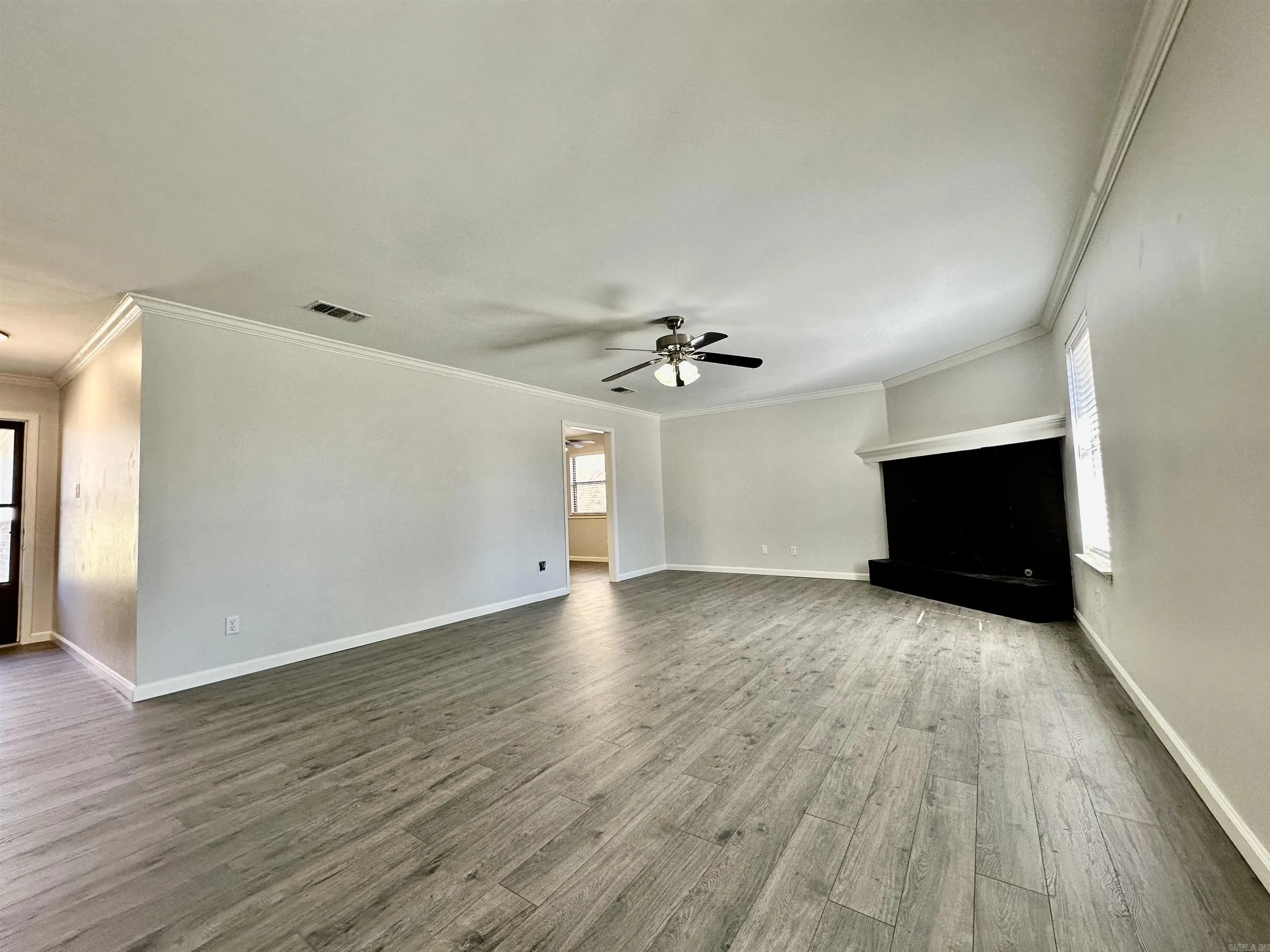 Property at 121  Robin glen dr - Image 5