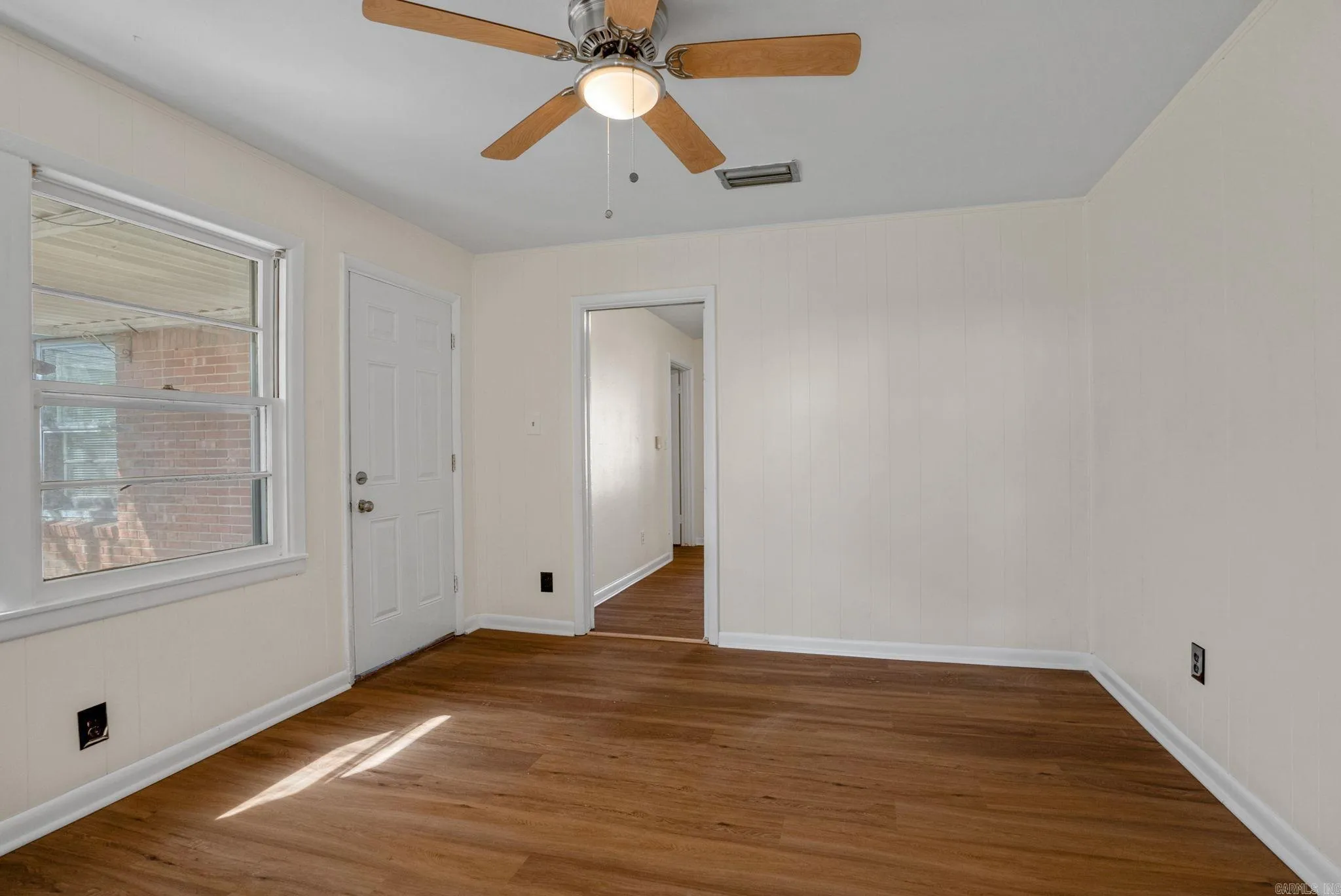 Property at 408  Healy  Lot 6, Block Spa - Image 15