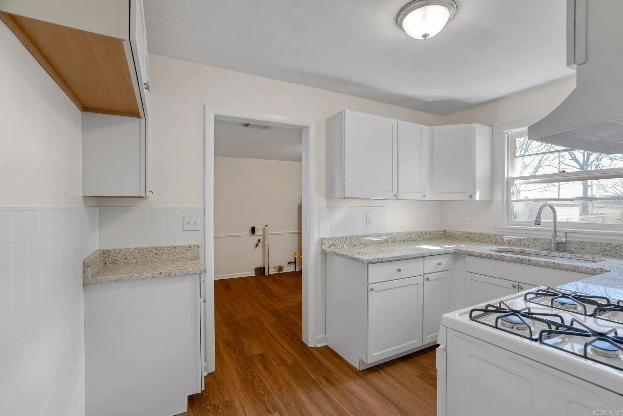 Property at 408  Healy  Lot 6, Block Spa - Image 7