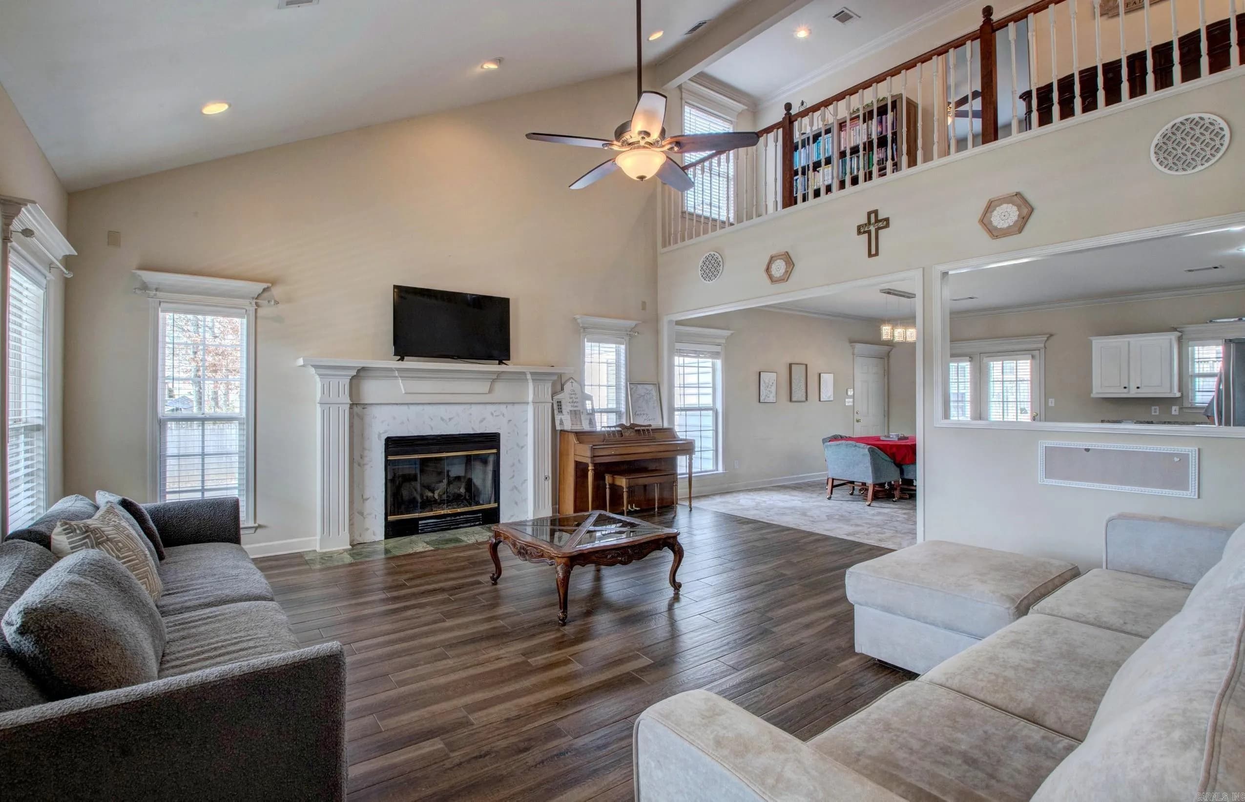 Property at 5  Grant cove - Image 7