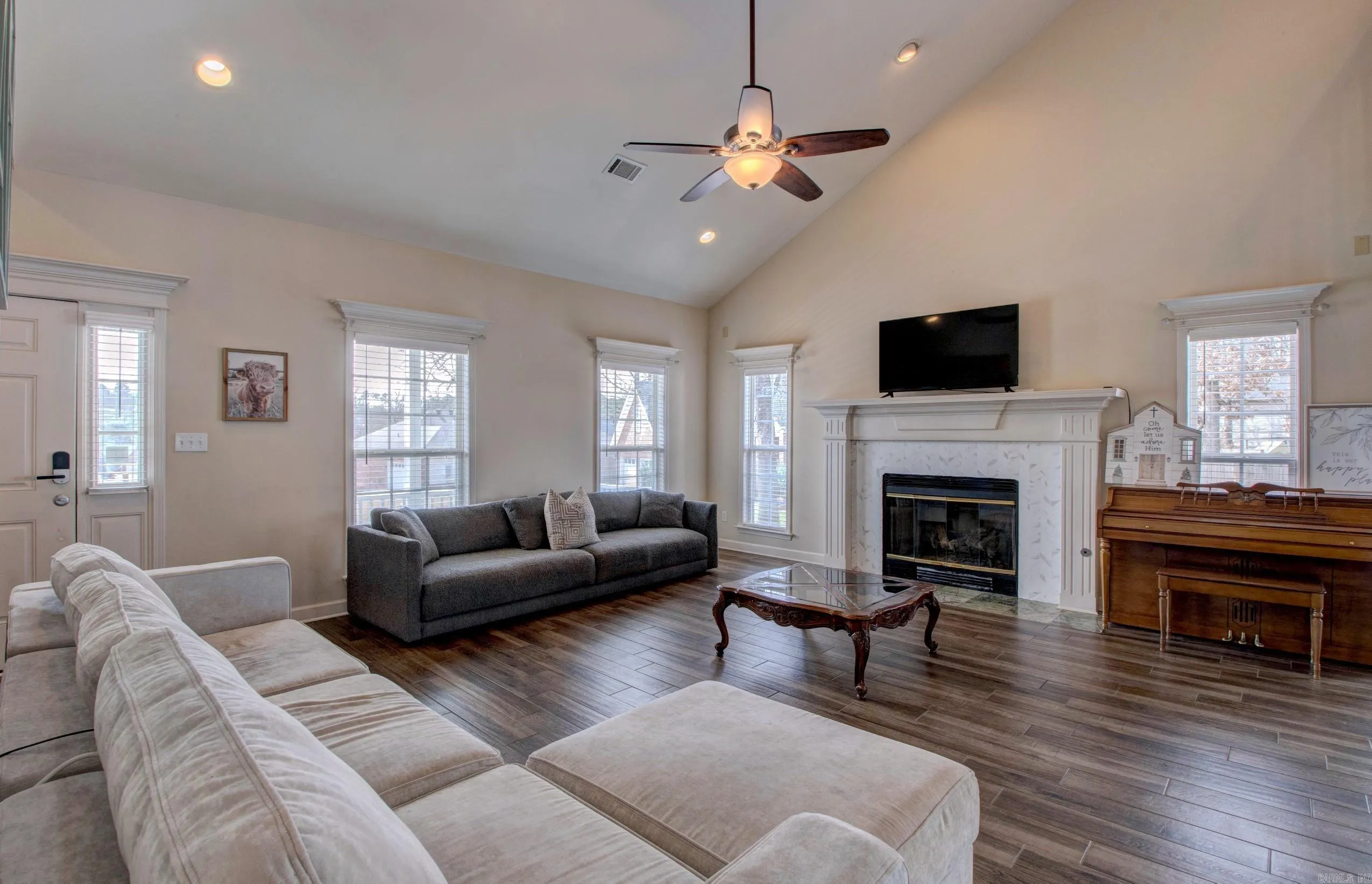 Property at 5  Grant cove - Image 25