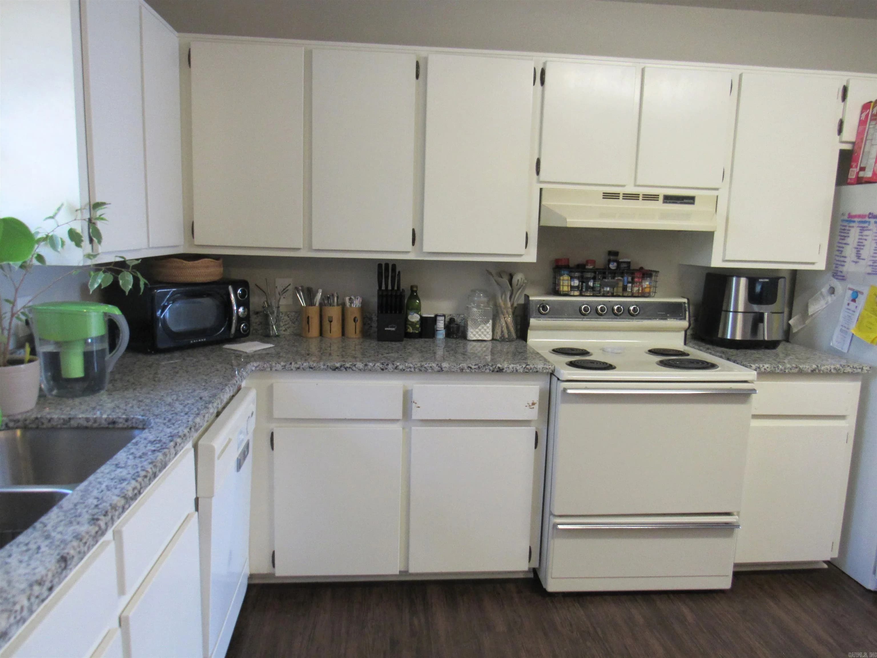 Property at 3508  Sycamore - Image 10