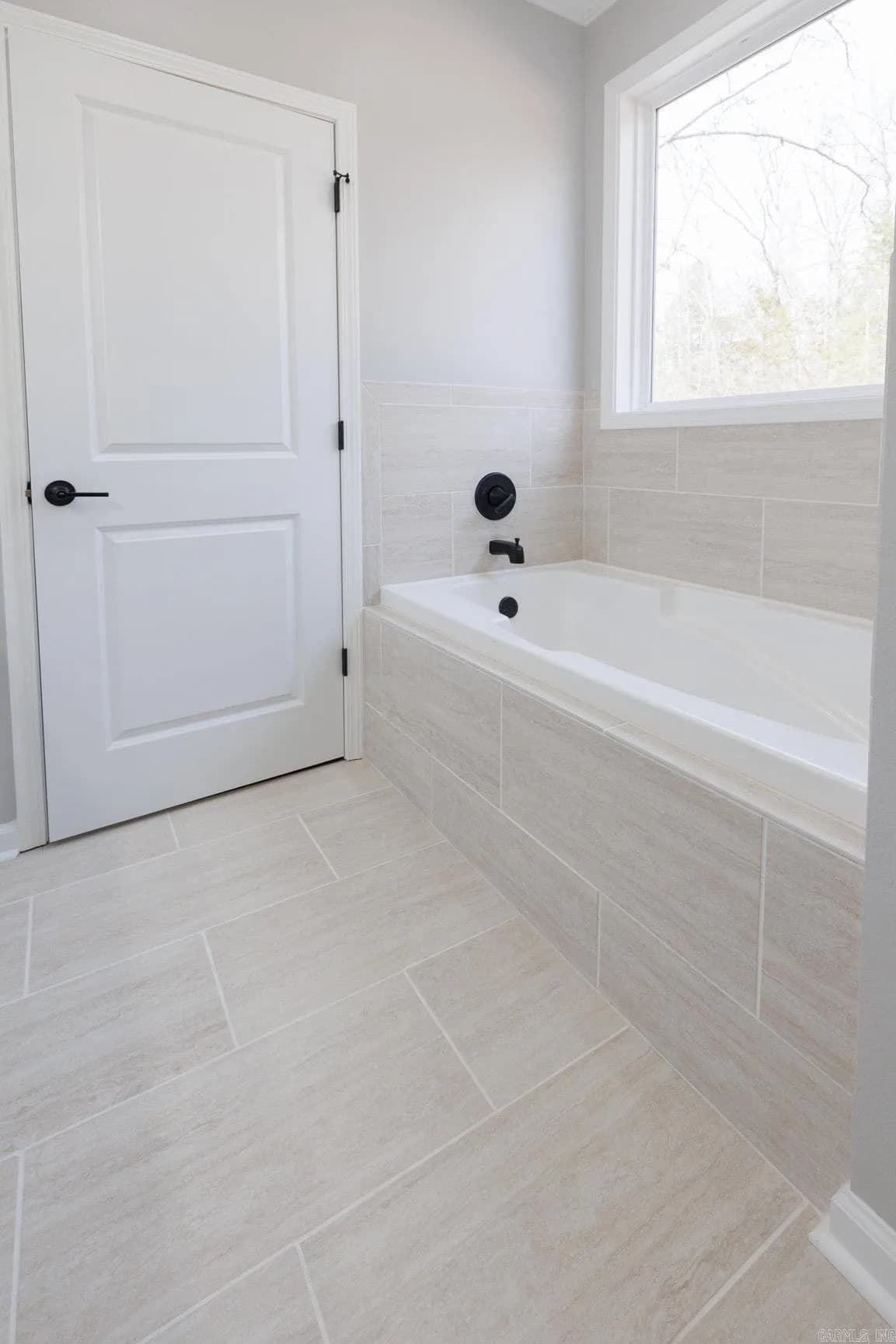 Property at 8  Hawks circle - Image 11